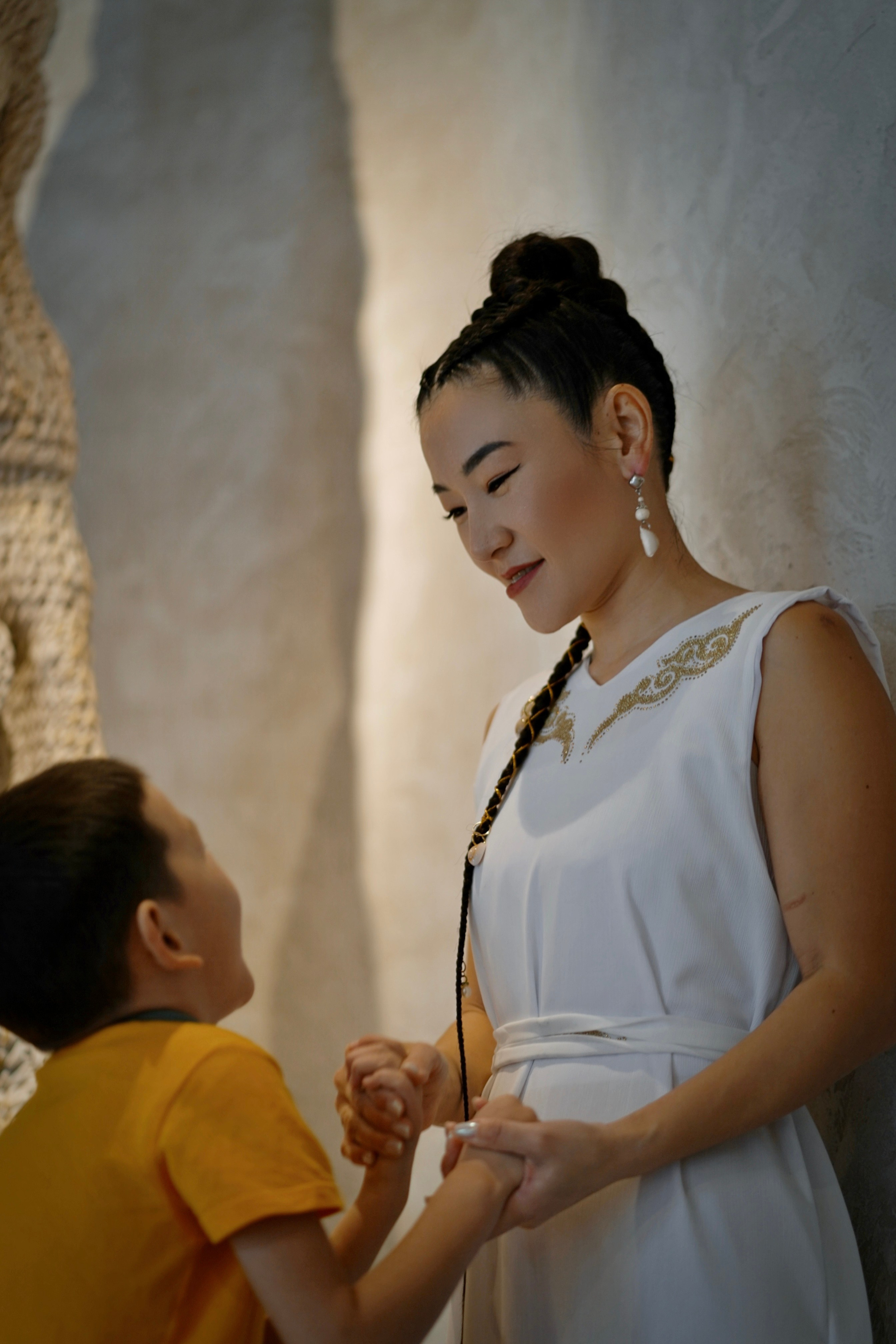 В ресторане Рерих. Выездной фотограф-видеограф в Республике Алтай Солоны Куюкова