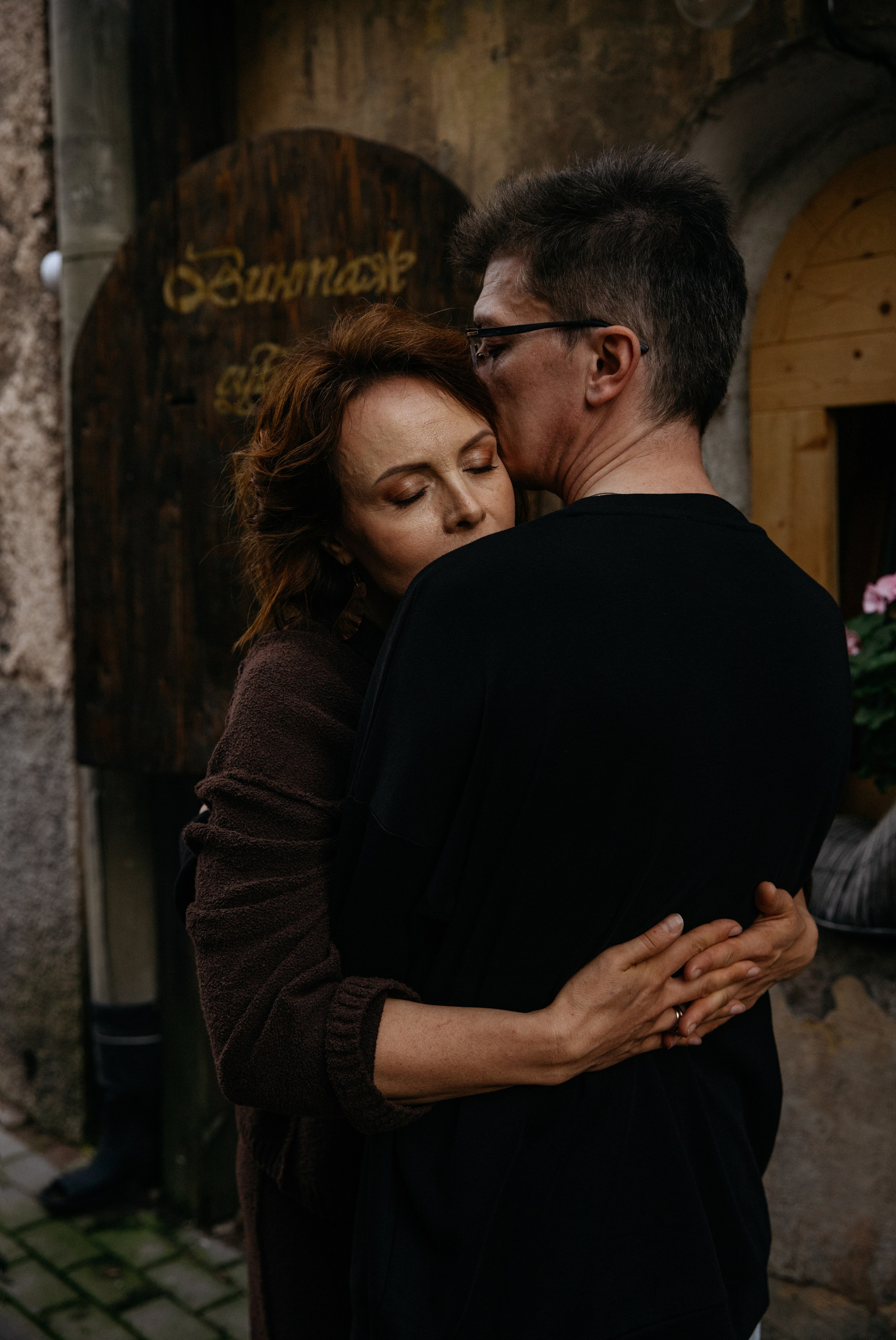 ЕЛЕНА и ВАДИМ | Старый город | Выборг. Фотограф в Выборге | Юлия Басырова