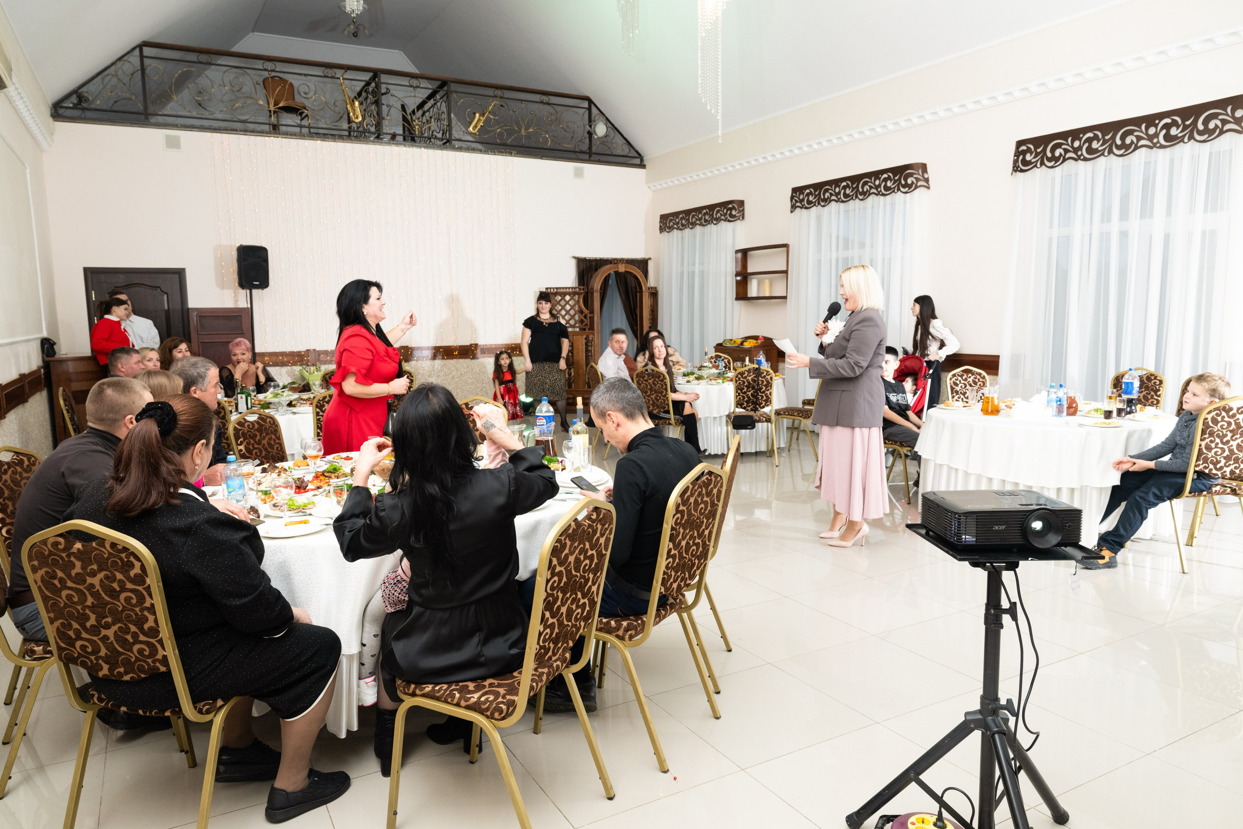 Юбилеи и Корпоративы. Студийный и свадебный фотограф и видеограф в Севастополе — Юлия Макаренко