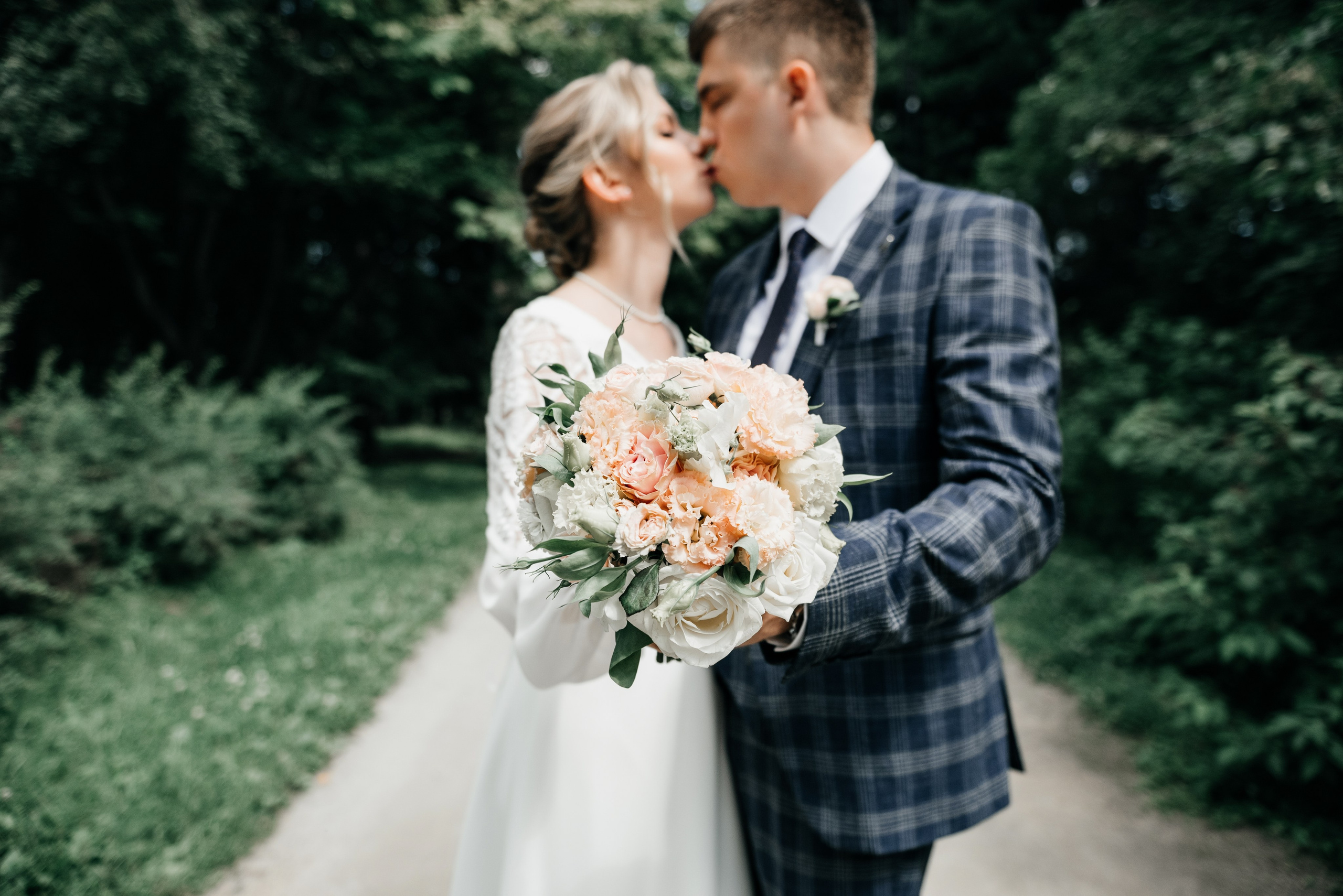 Свадебный фотограф в Екатеринбурге. Свадебная фотосъемка. Свадебный фотограф в Екатеринбурге