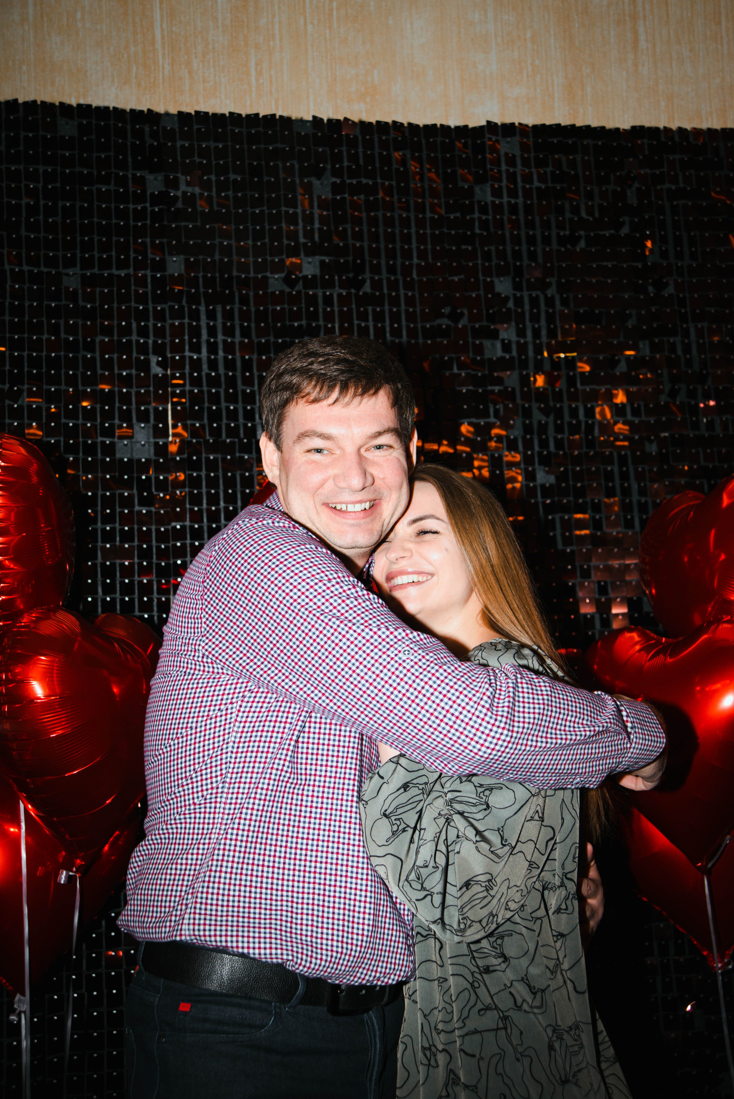 Праздник в стенах клубного пространства «Своя Среда». Ксения Glossa. Портретный и репортажный фотограф в Самаре