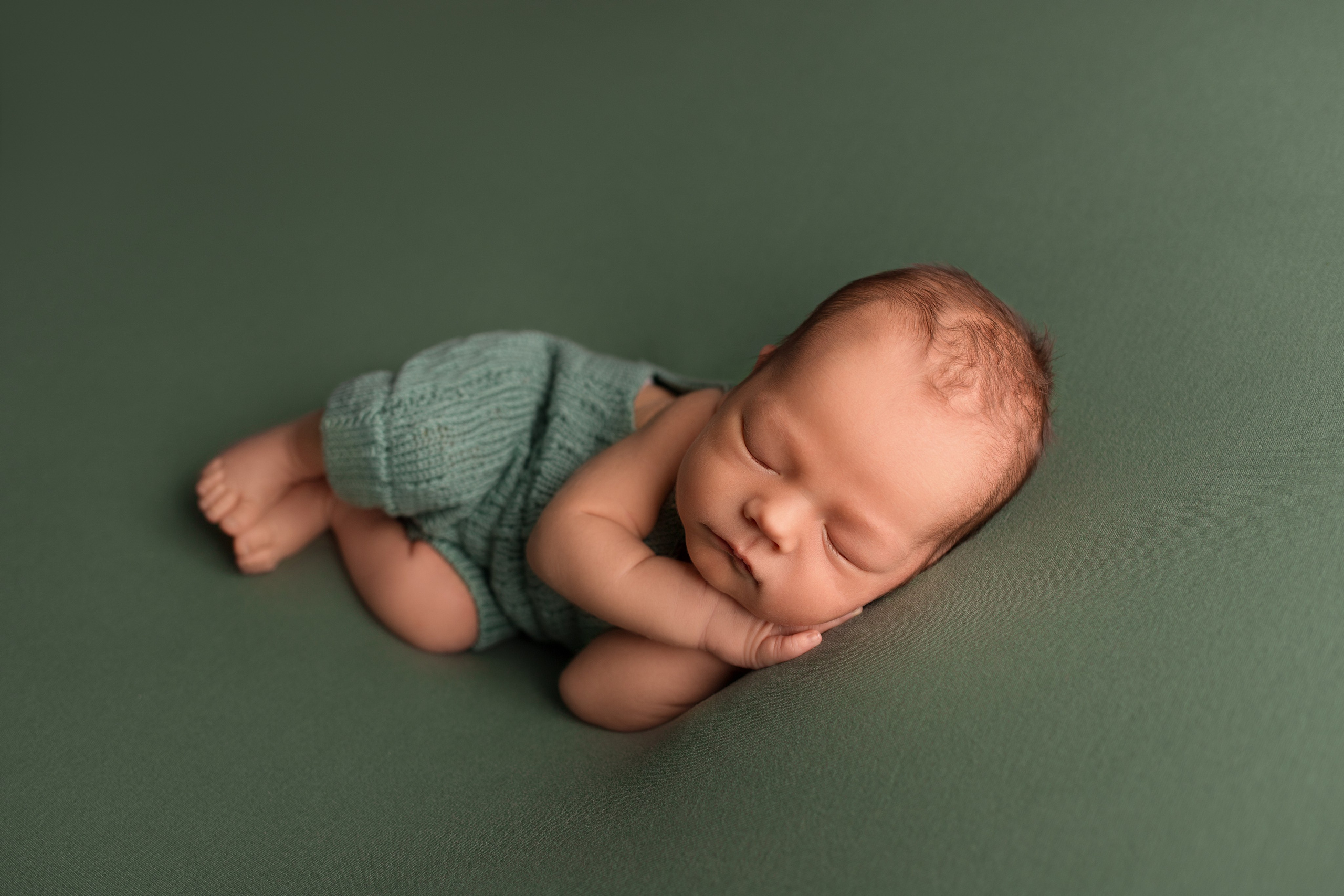 Мальчики. Фотограф новорождённых Волгоград Волжский Дарья Рыскаль