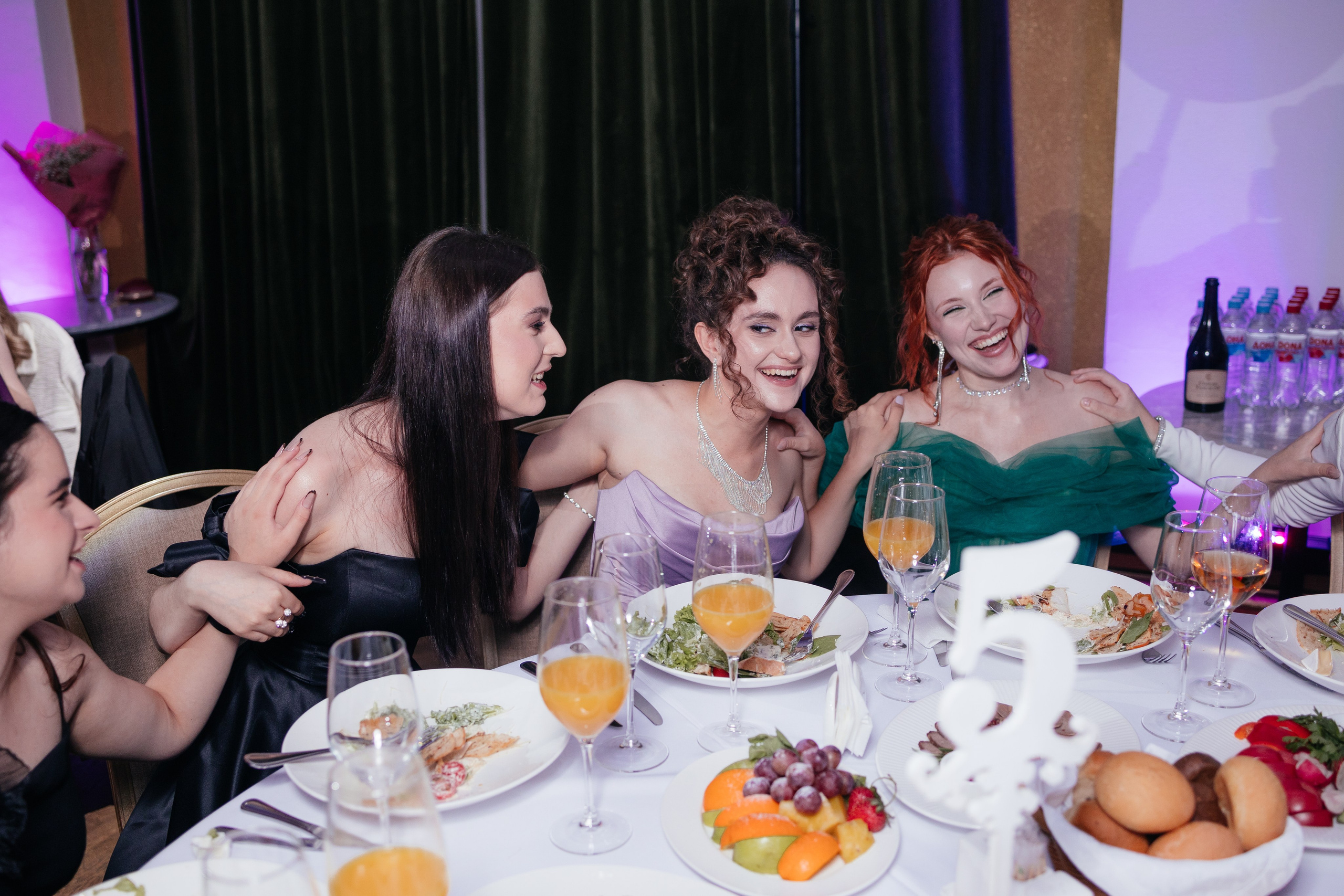 Выпускной 11 класс. Фотограф Крохин Олег