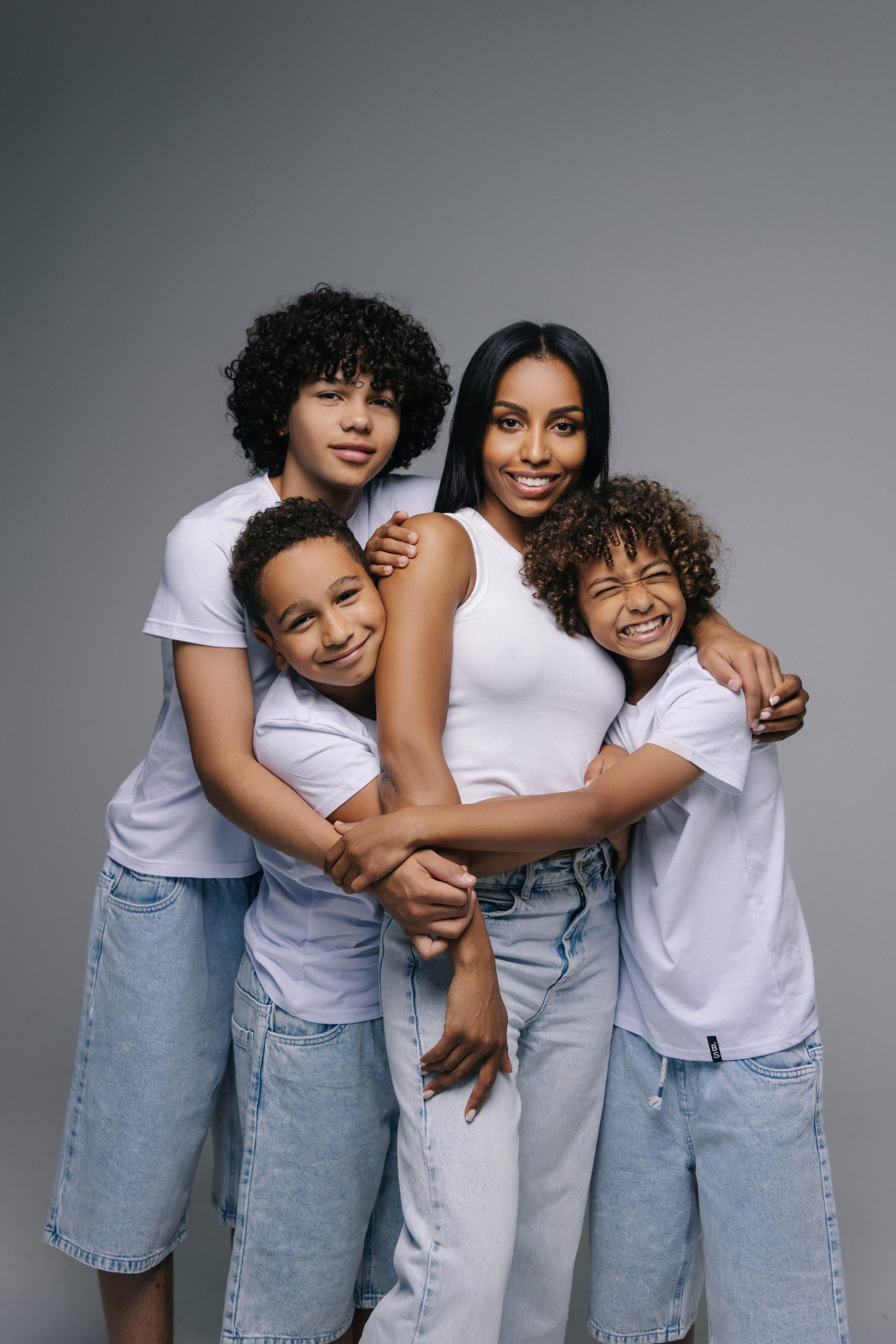 Family. NatalieDmi — фотосессия беременности, семейный фотограф, портрет