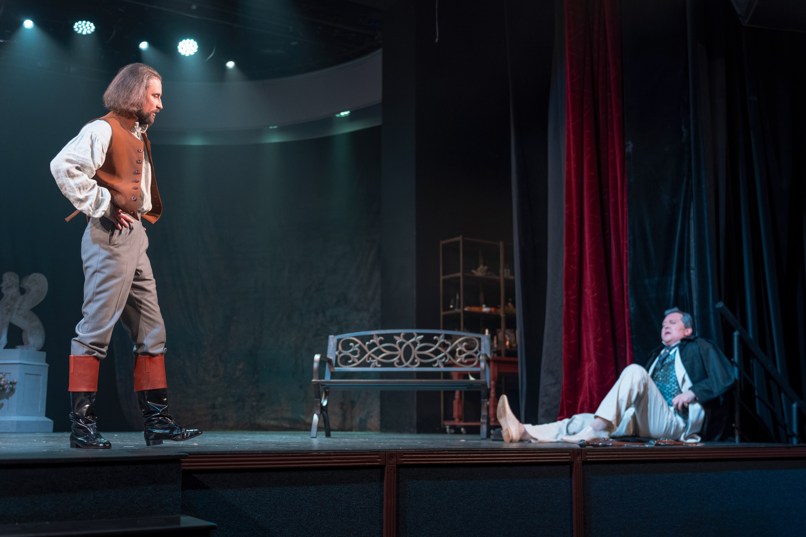 Театр Роста: Отцы и Дети. Сайт фотографа Сергея Абрамова