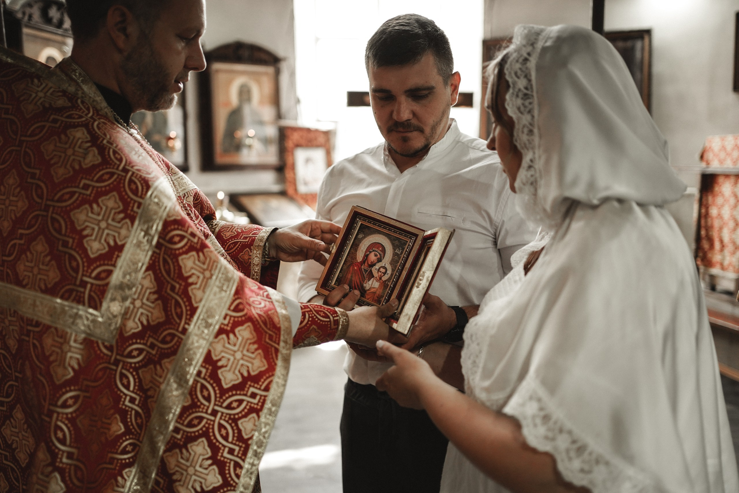 Венчание Владимира и Ирины. Свадебный фотограф в Ростове-на-Дону. Таинство Крещения и Венчания, семейные фотосессии. Алёна Чёботова
