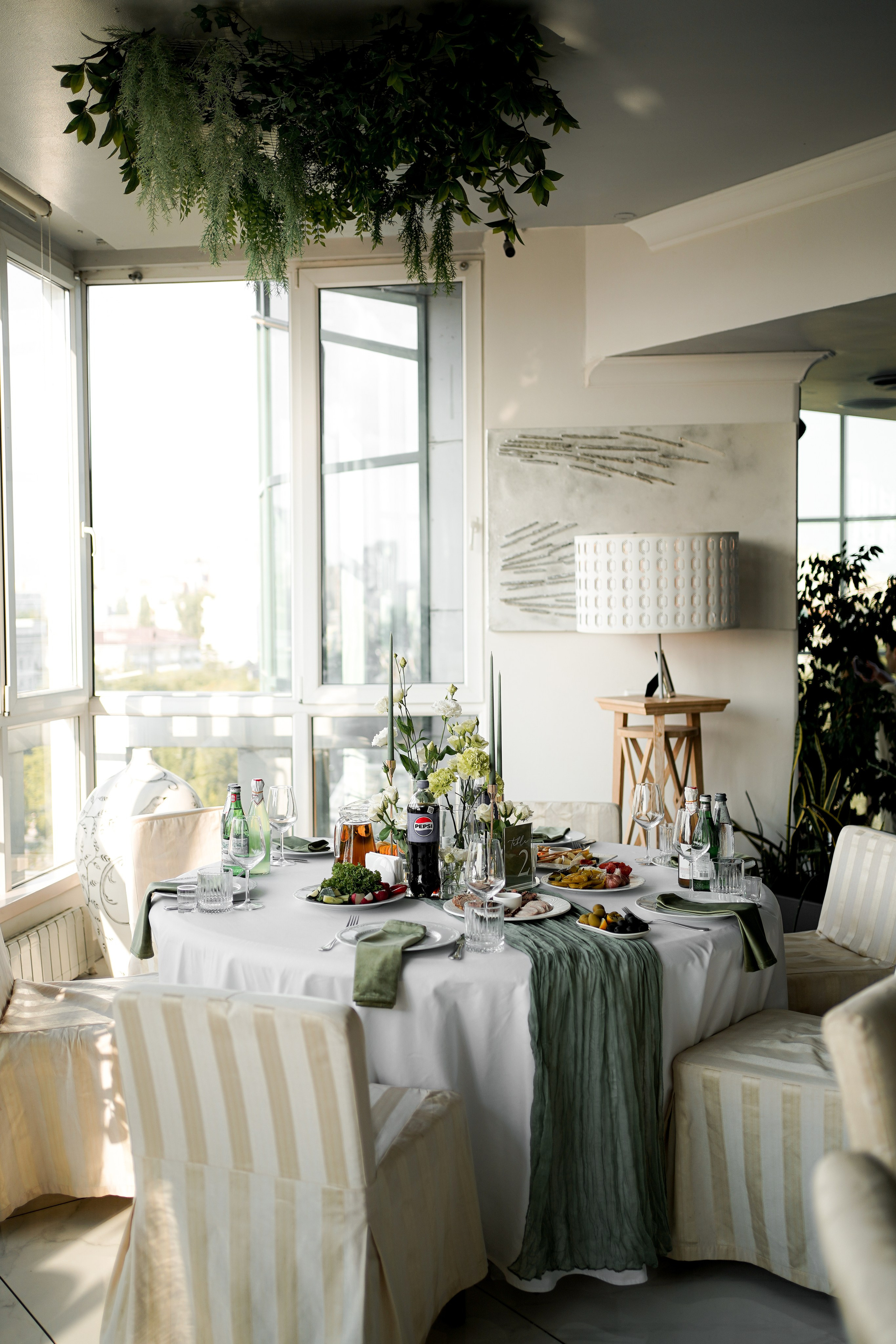 Банкет в ресторане «Европа». Свадебный фотограф в Ростове-на-Дону. Таинство Крещения и Венчания, семейные фотосессии. Алёна Чёботова