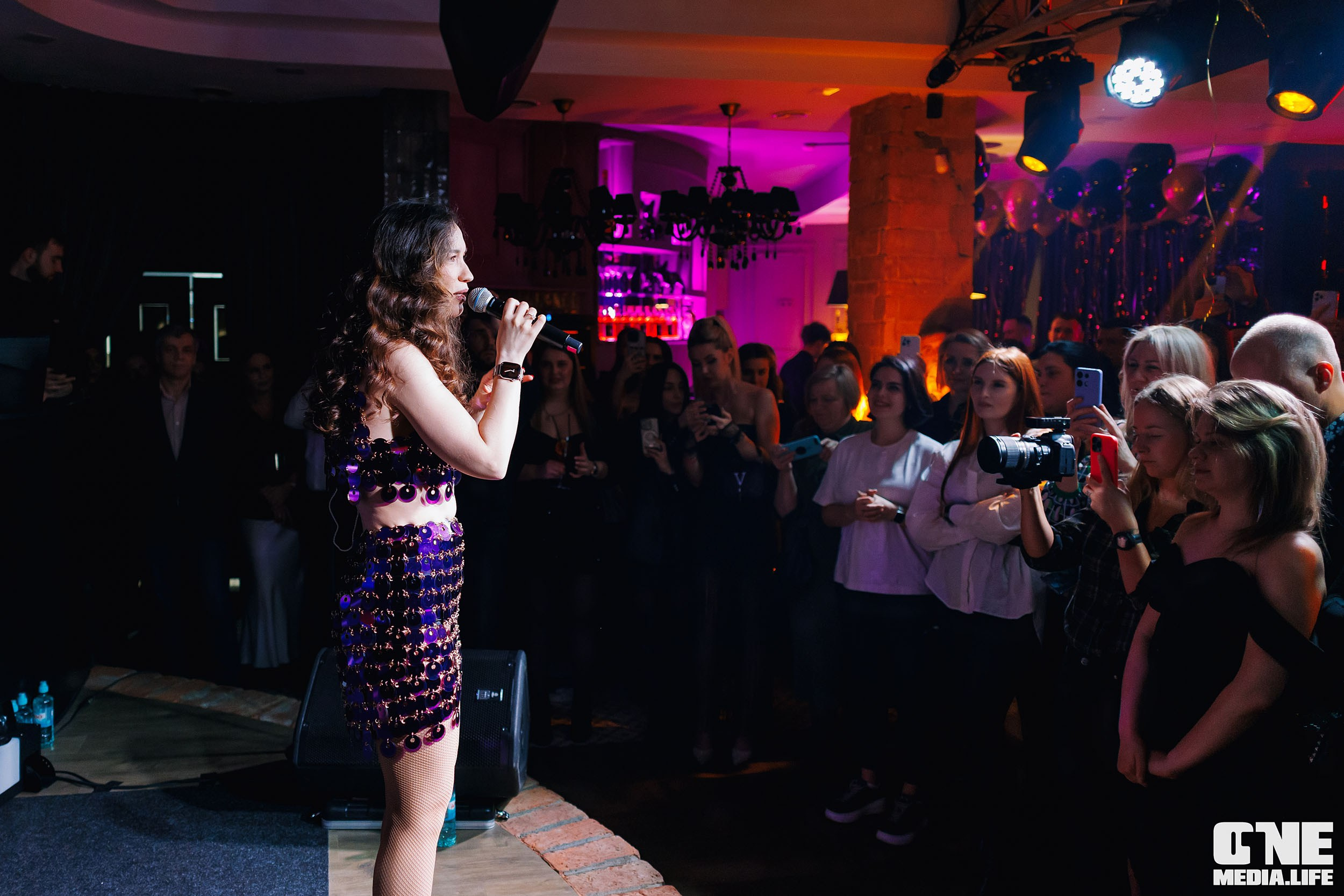 Фоторепортаж из караоке-клуба Белгравия. One Media Life: фоторепортажи, фотоотчеты с мероприятий и заведений