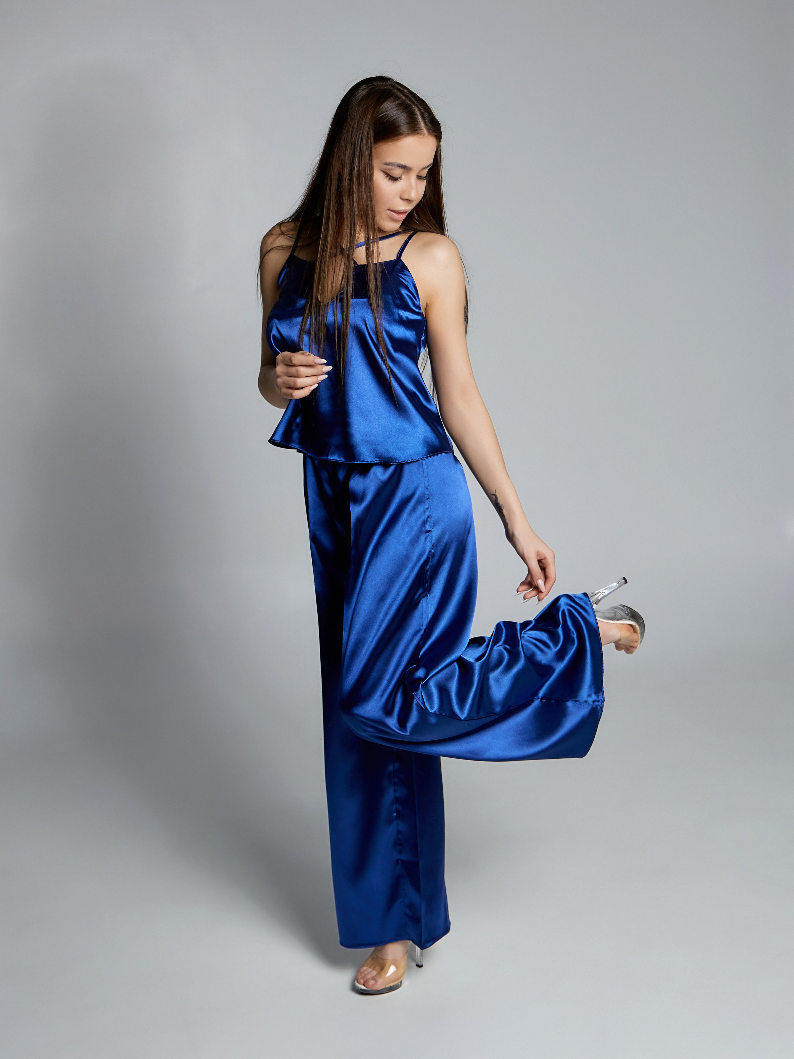 Фотограф для маркетплэйсов вб и озон вайлдбериз и озон