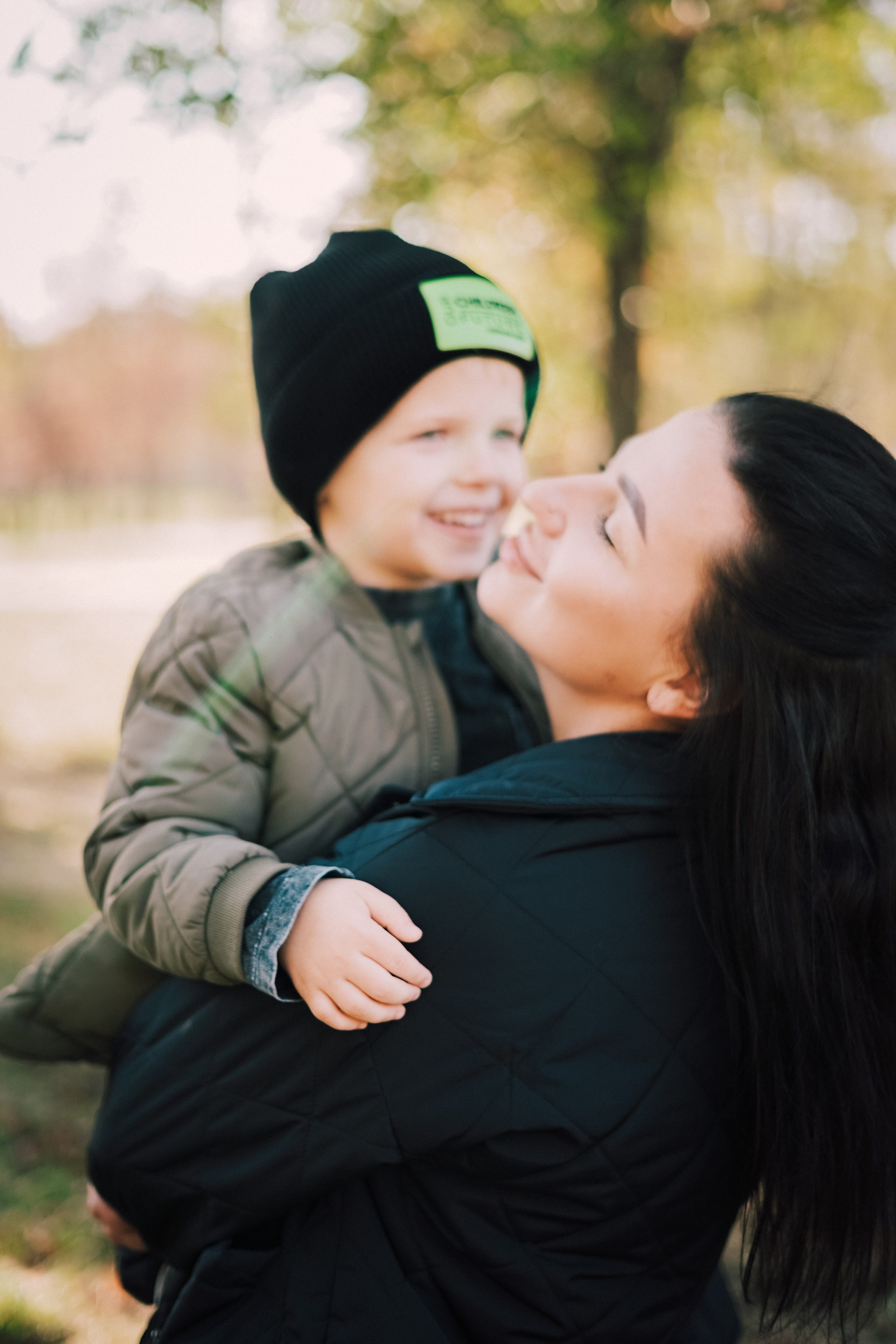 Мама и сыновья. Портретный и семейный фотограф в Мариуполе, РФ. Даша Жогло
