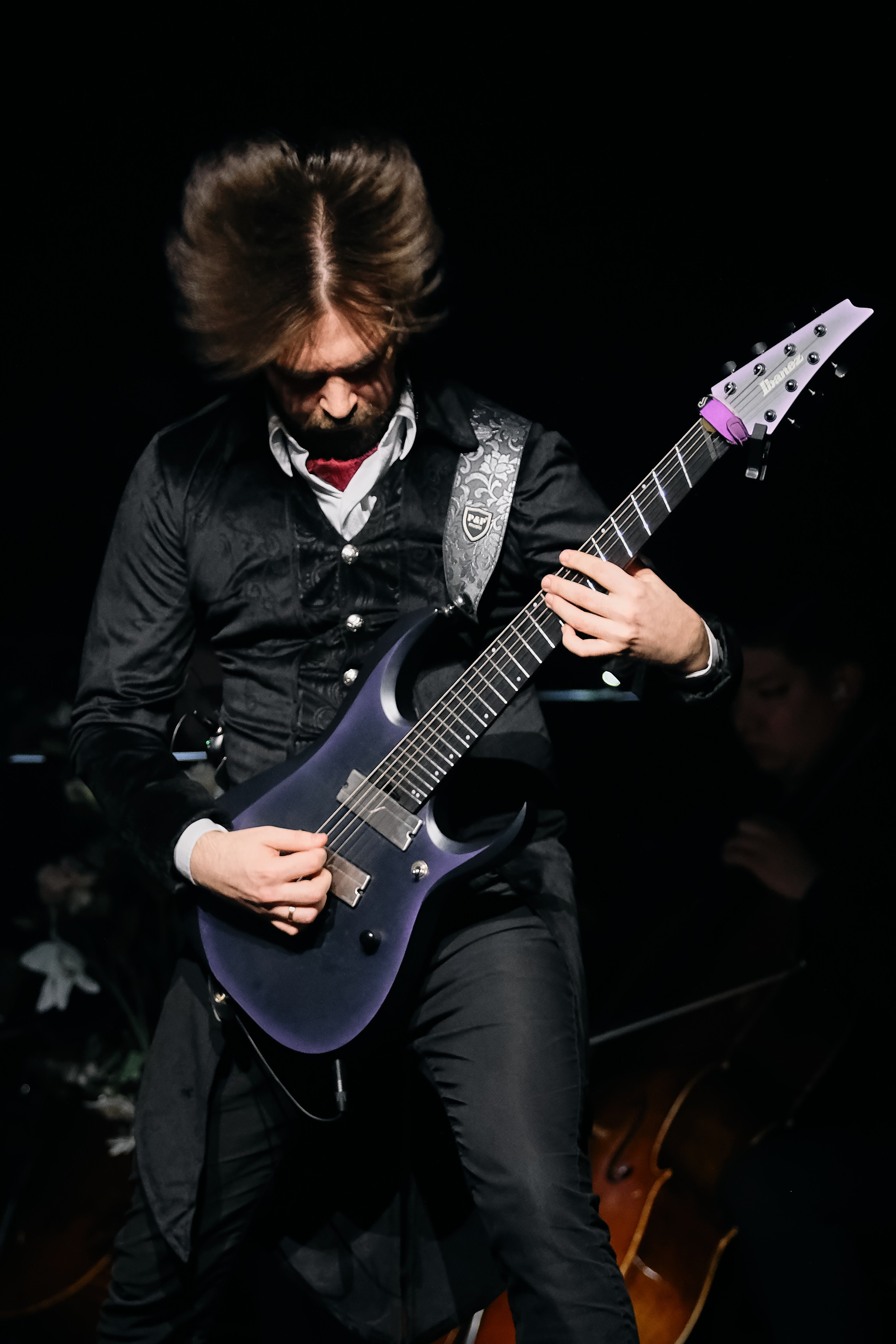 Saphath с симф.оркестром. Фотограф. г. Южно-Сахалинск. Олег Толстов