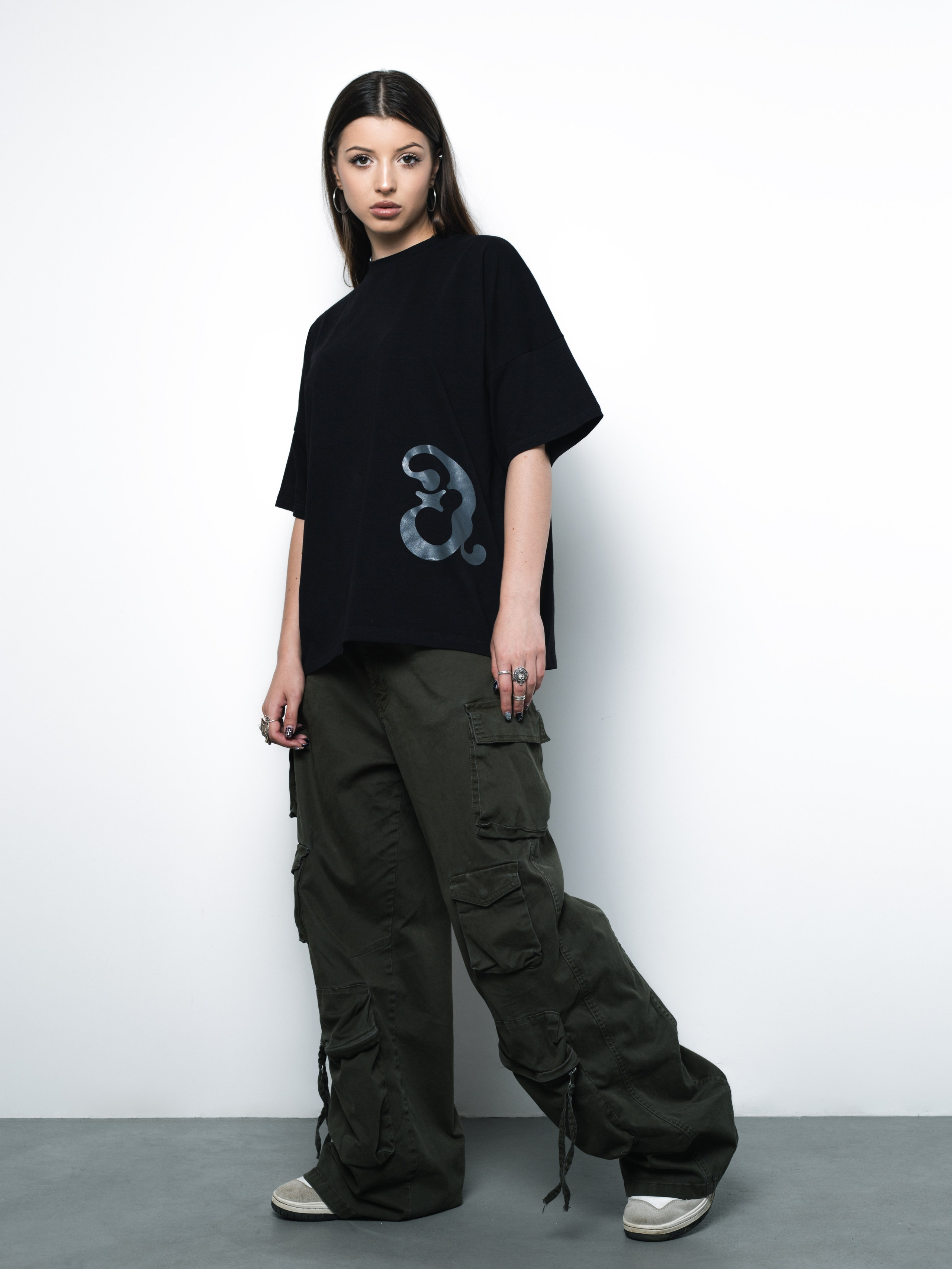 КАТАЛОГ | белый фон. RUNA production — стильные съемки для брендов