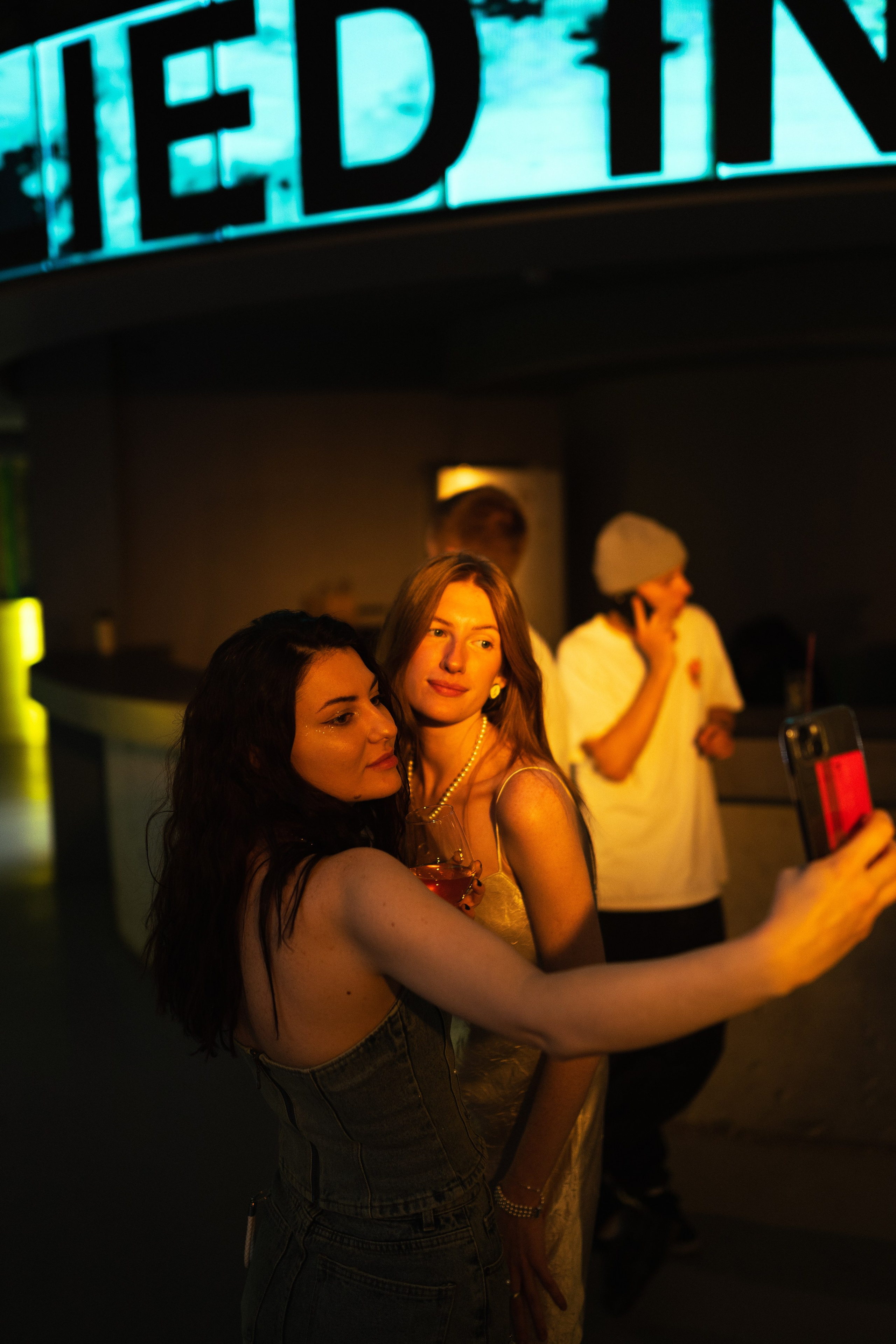 Sila sveta. Главная