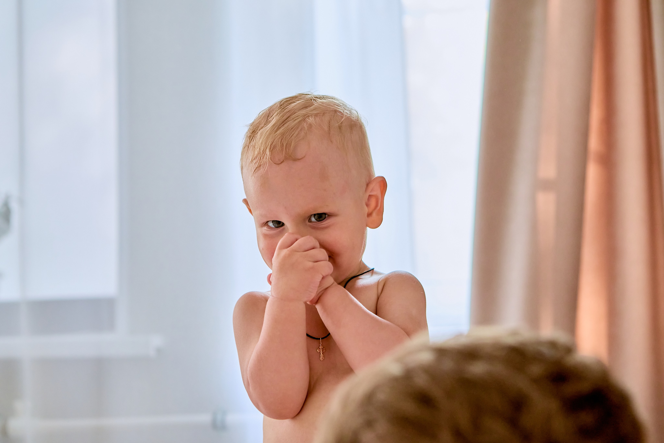 Детская фотосессия в кругу семьи — праздник невинности и любви. Фотограф из Дзержинска Николай Голованов.