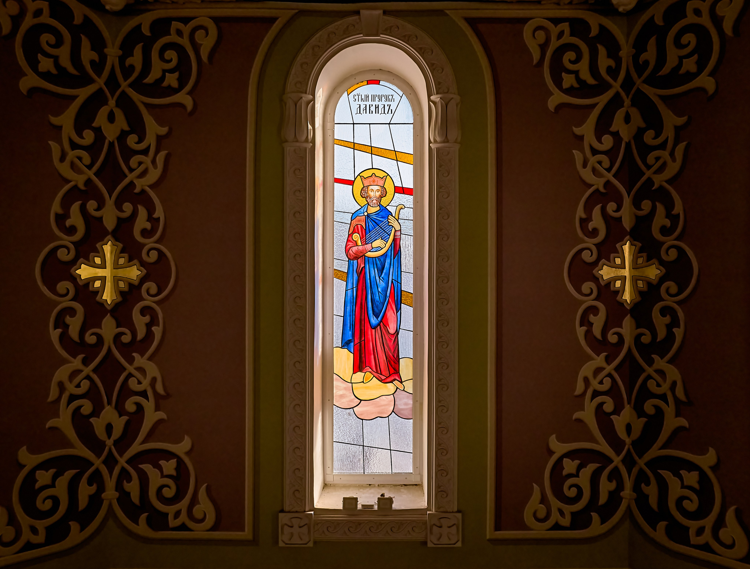 Фотографии Витражей в храме пророка Божия Илии