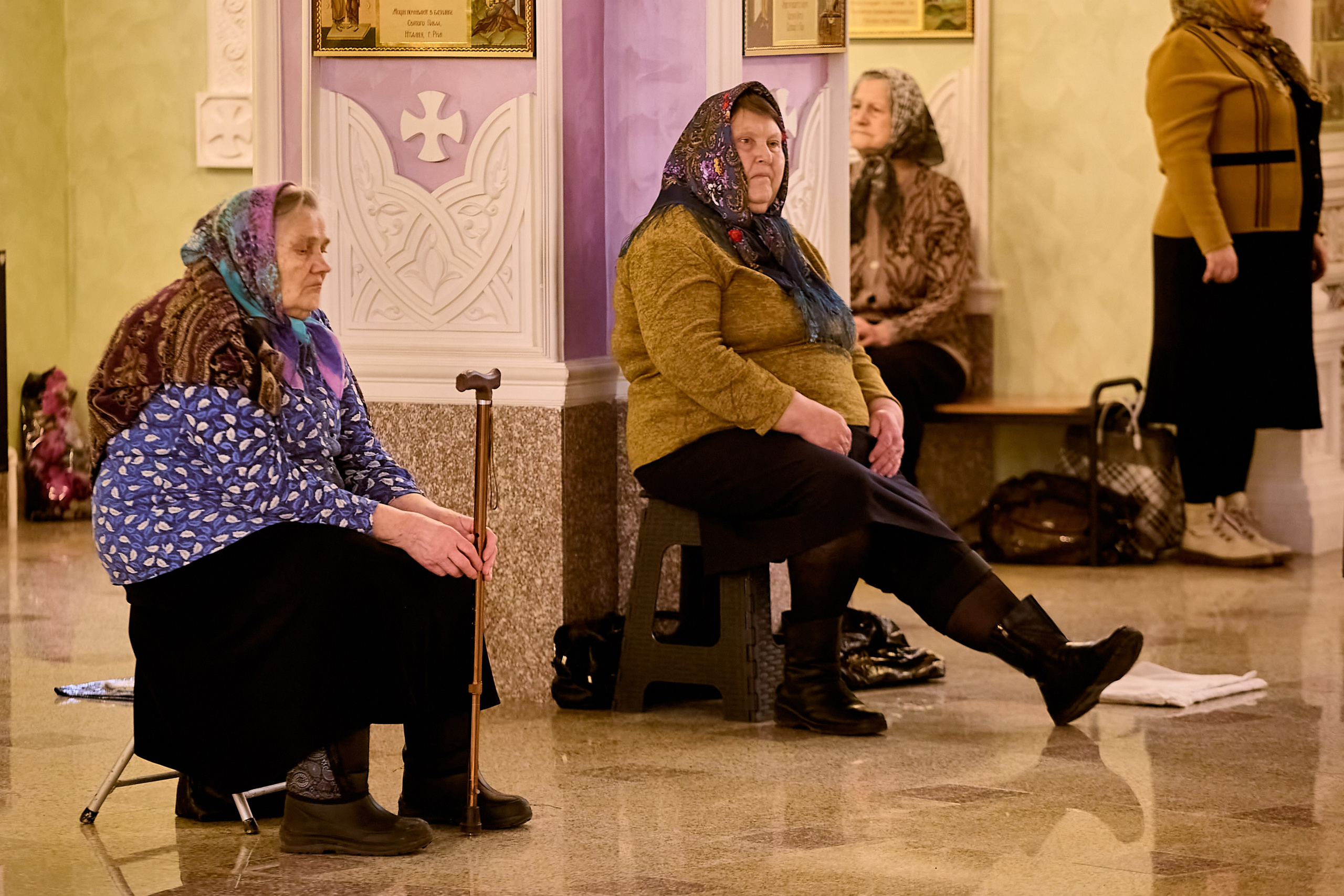 Фотографии Взрослый портрет в храме