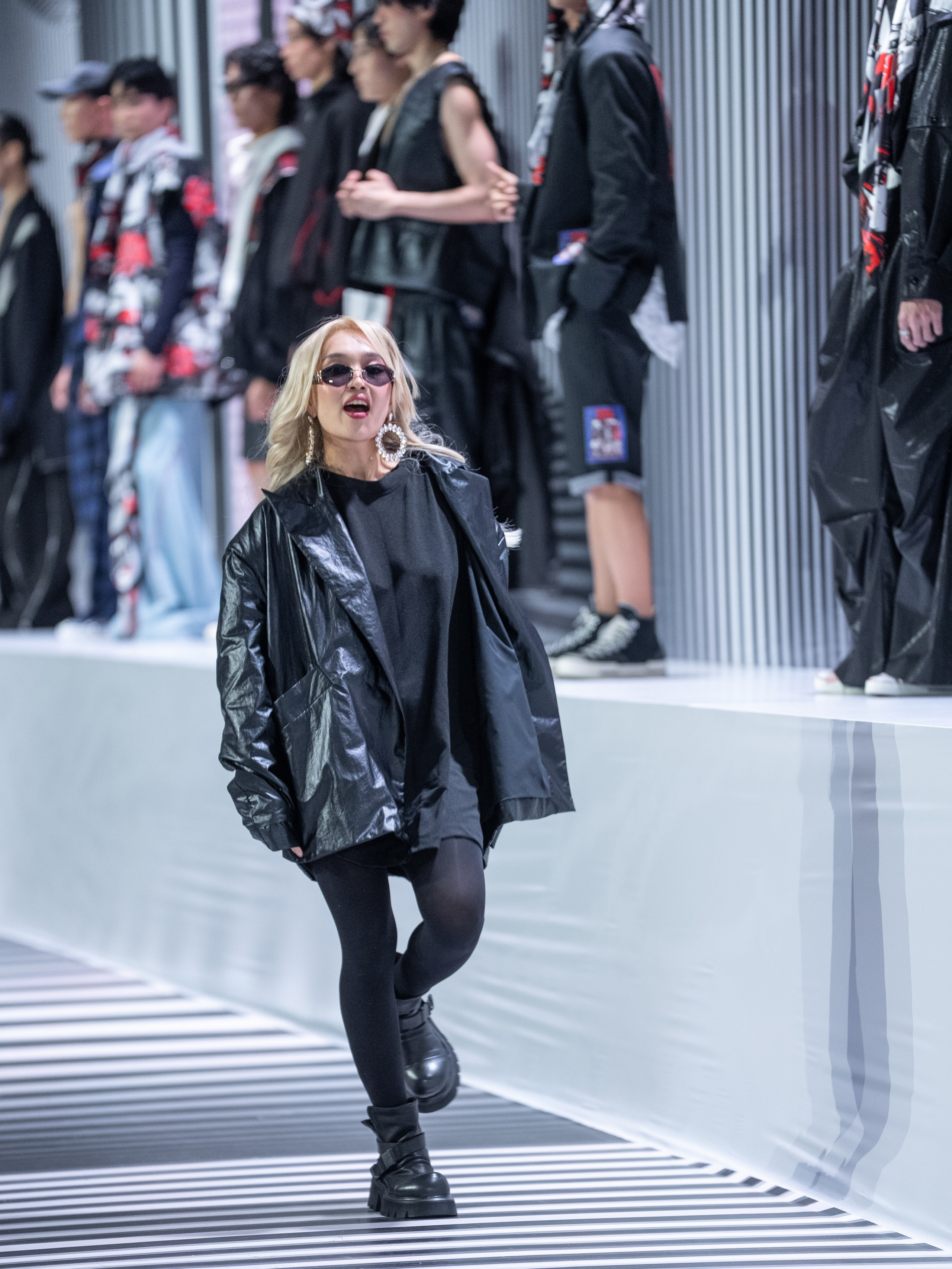 YANG LAIN (Адиля Ботабаева). Сайт Алматинского НЮ АРТ, будуар и фэшн фотографа Дениса Карпенко