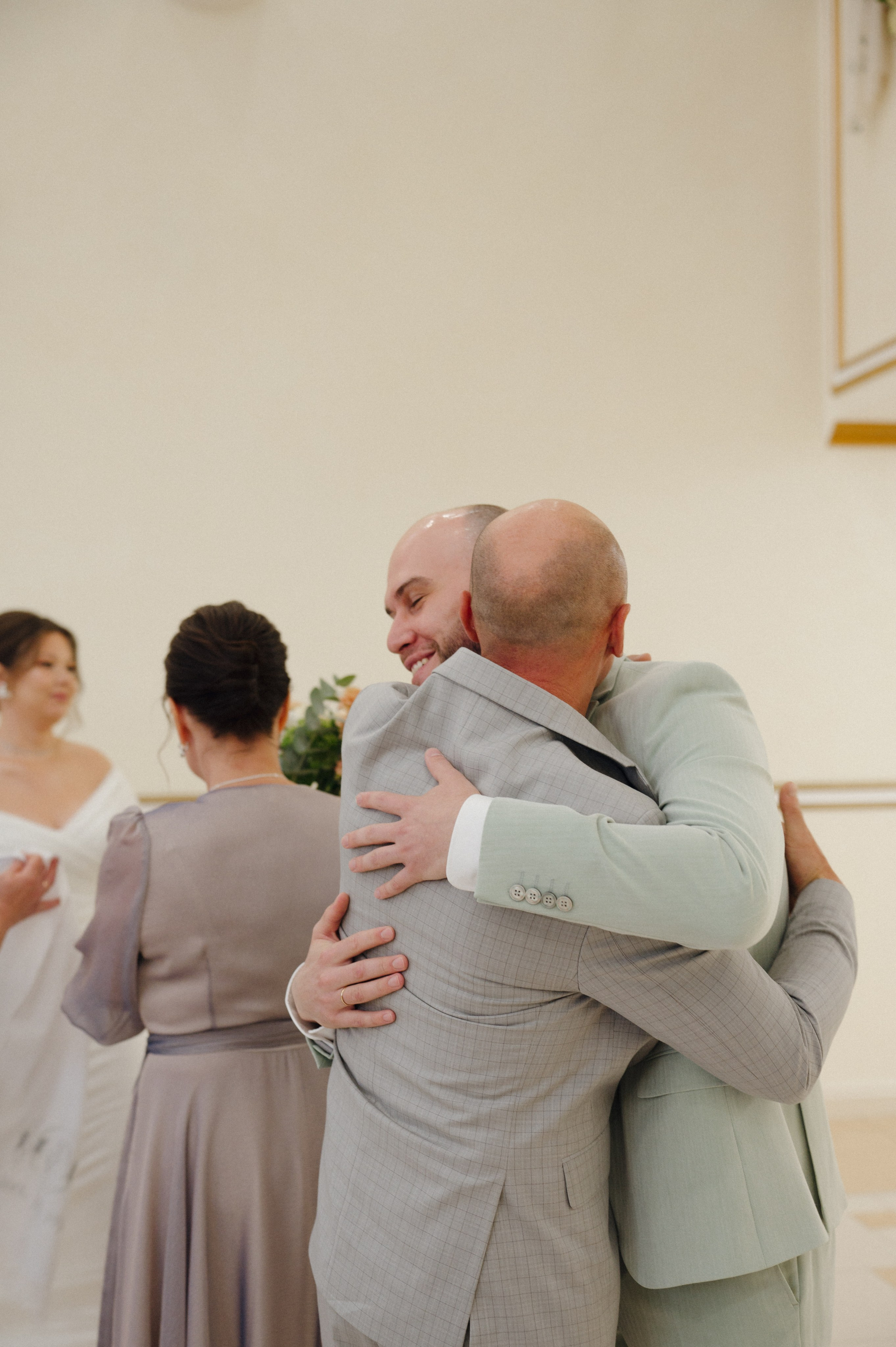 Елизавета и Роман. Репортажный и свадебный фотограф в Сургуте