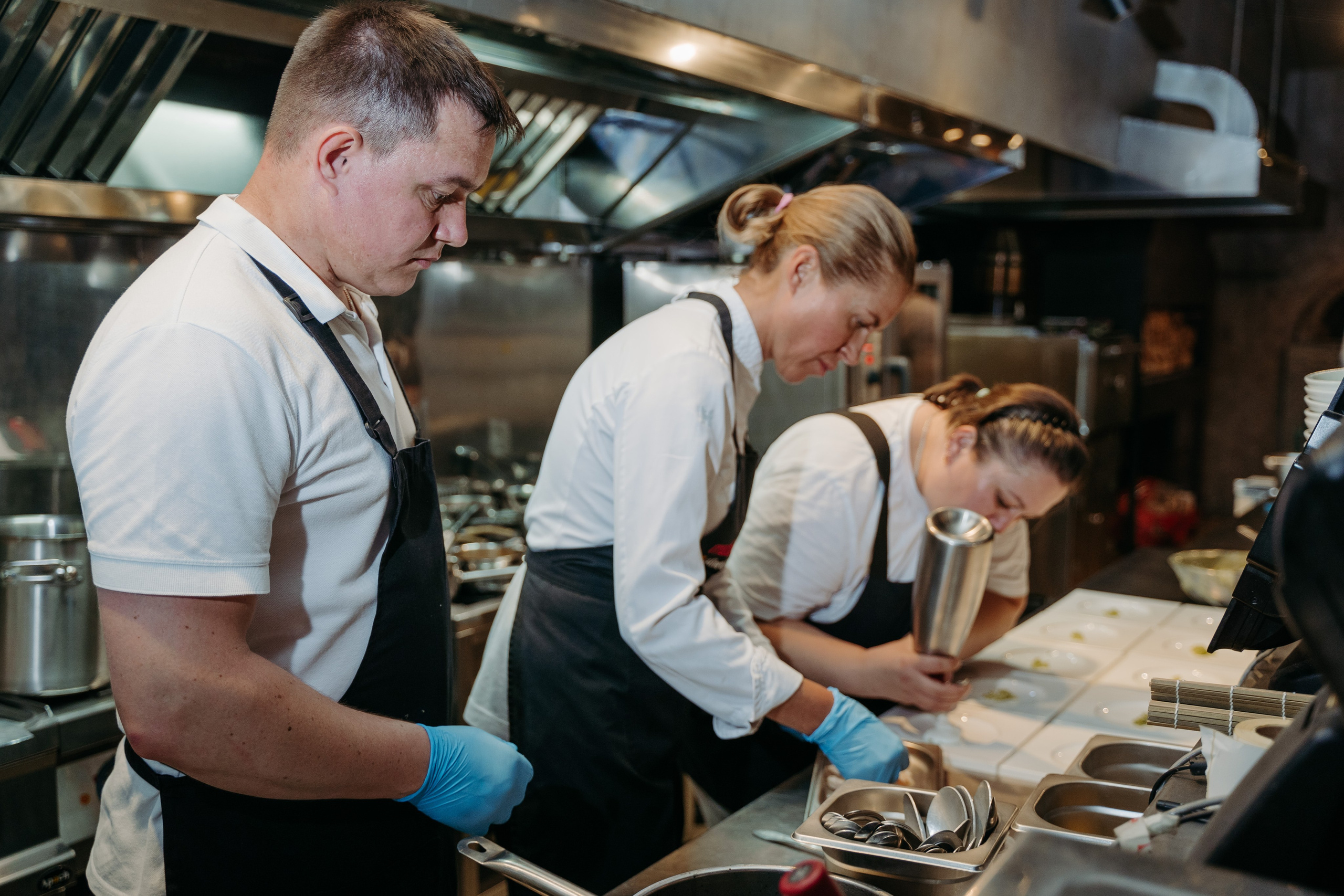 Открытый ужин с Mishlen Шеф Поварами. Репортажный и свадебный фотограф в Москве Рая Небогатова