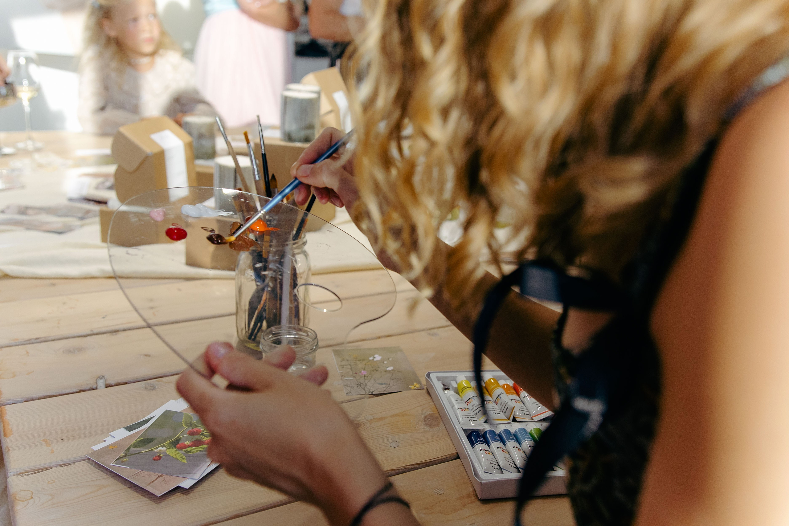 РЕПОРТАЖ ВЫСТАВКА. Аня Нагайцева фотограф в Томске, семьи, портреты, контент