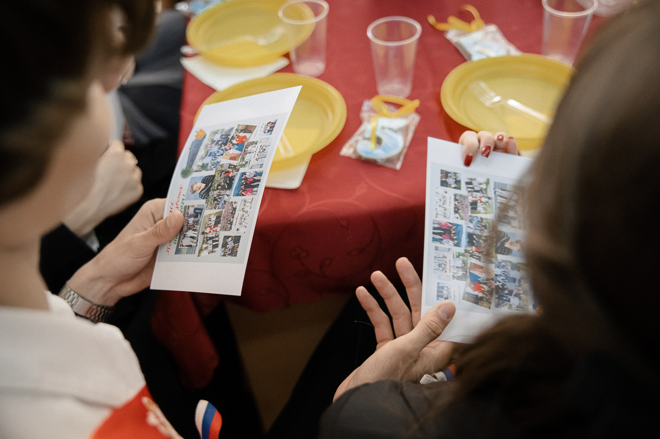 Последний звонок — линейка. Свадебный фотограф Роман Еремеев