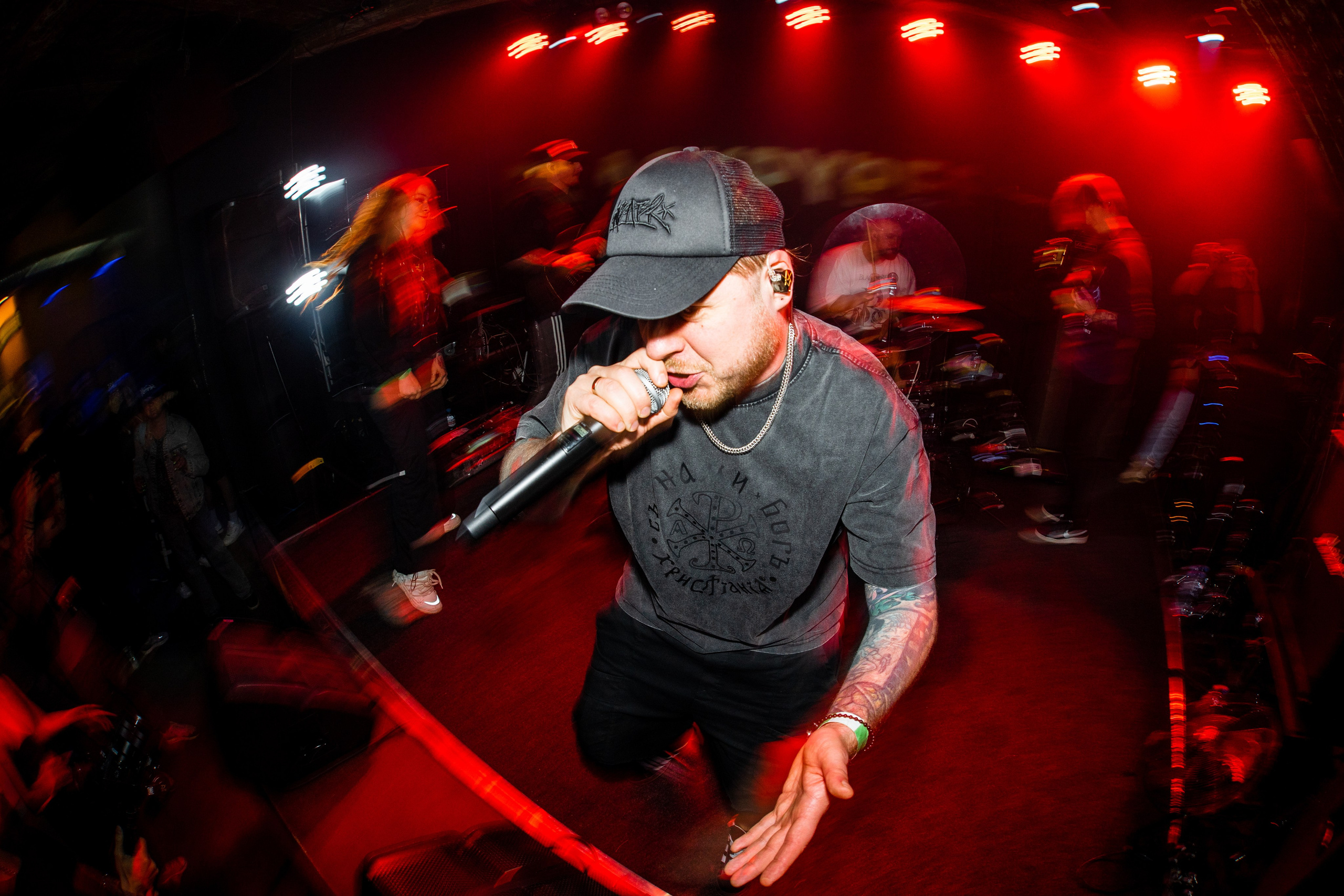 ОМУТ ГИГ|Zoccolo 2.0. Концертный и репортажный фотограф в Санкт-Петербурге Слава Пахомов