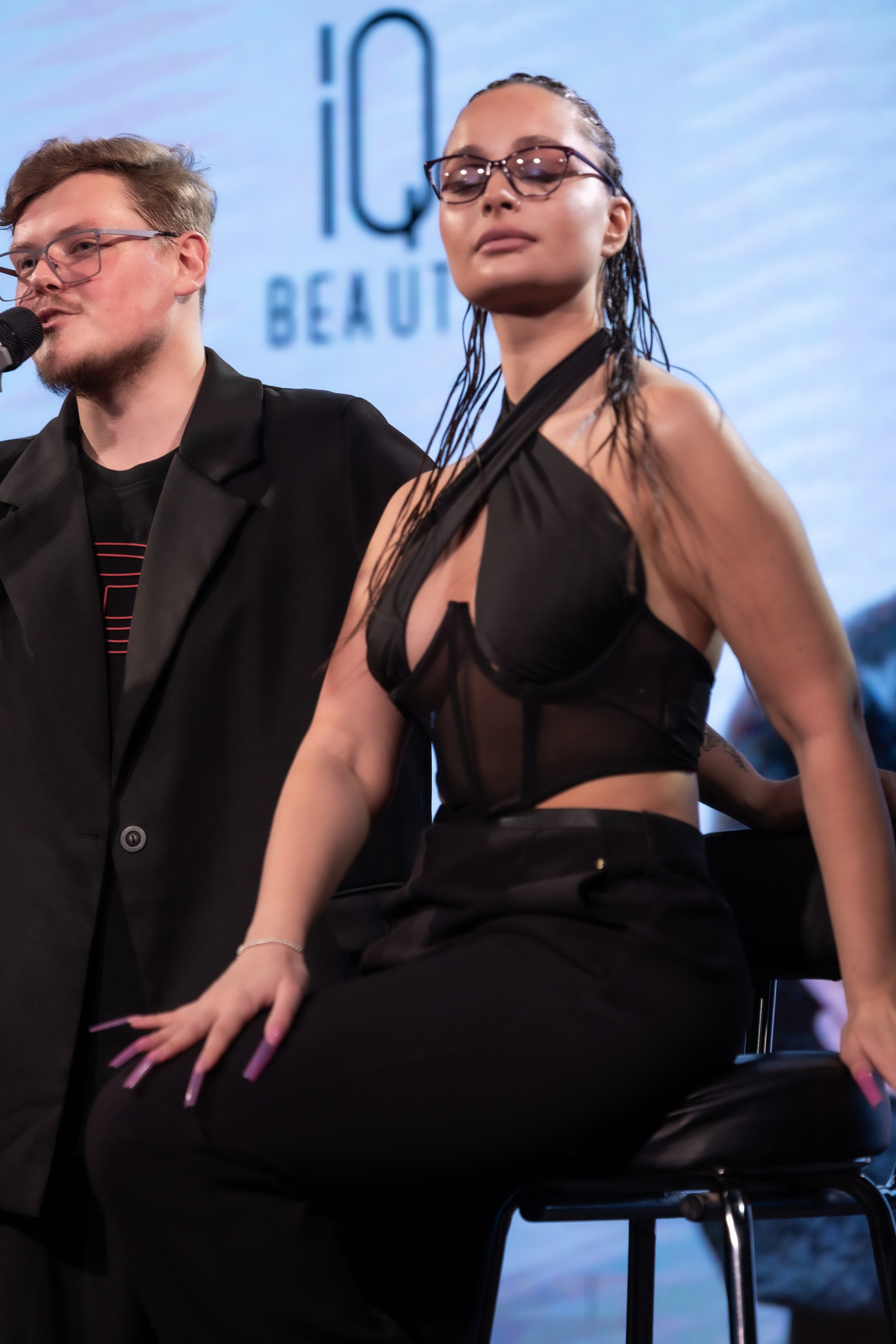 Мастер-класс по макияжу на Модной волне от Ивана Смирнова, звездного визажиста. Студия фото, видеографии и мультимедийного дизайна в Москве Multi Frame Studio