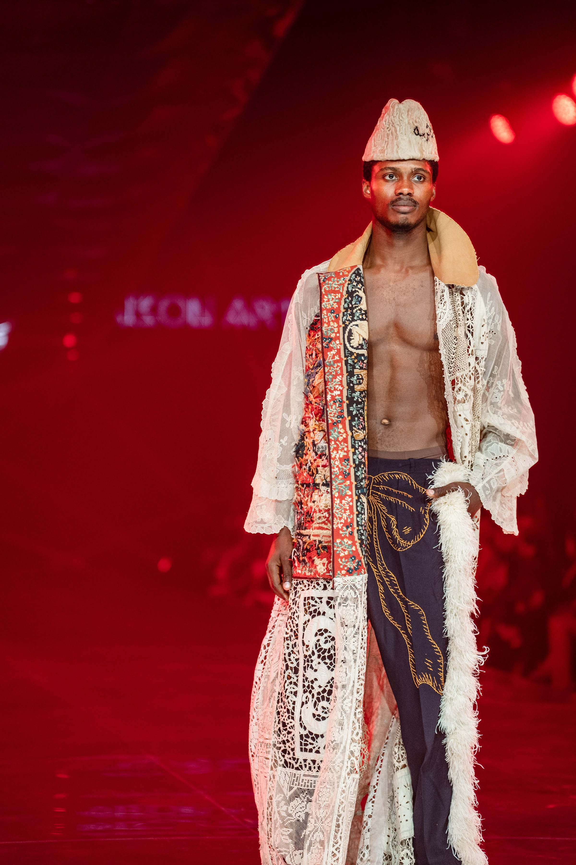 Visa Fashion week Maison Artc. Сайт Алматинского НЮ АРТ, будуар и фэшн фотографа Дениса Карпенко