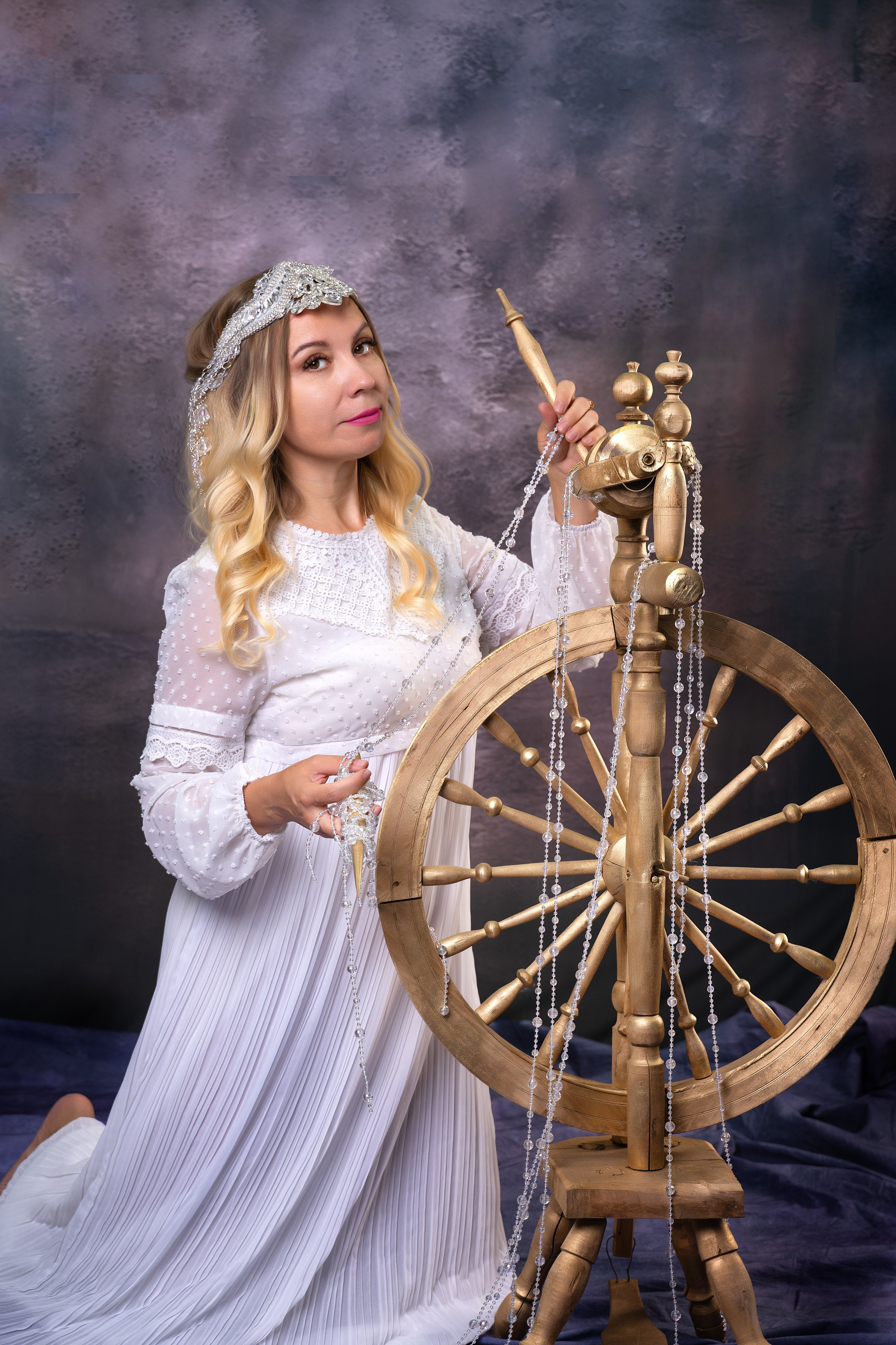 Вплетая лунный свет. Главная