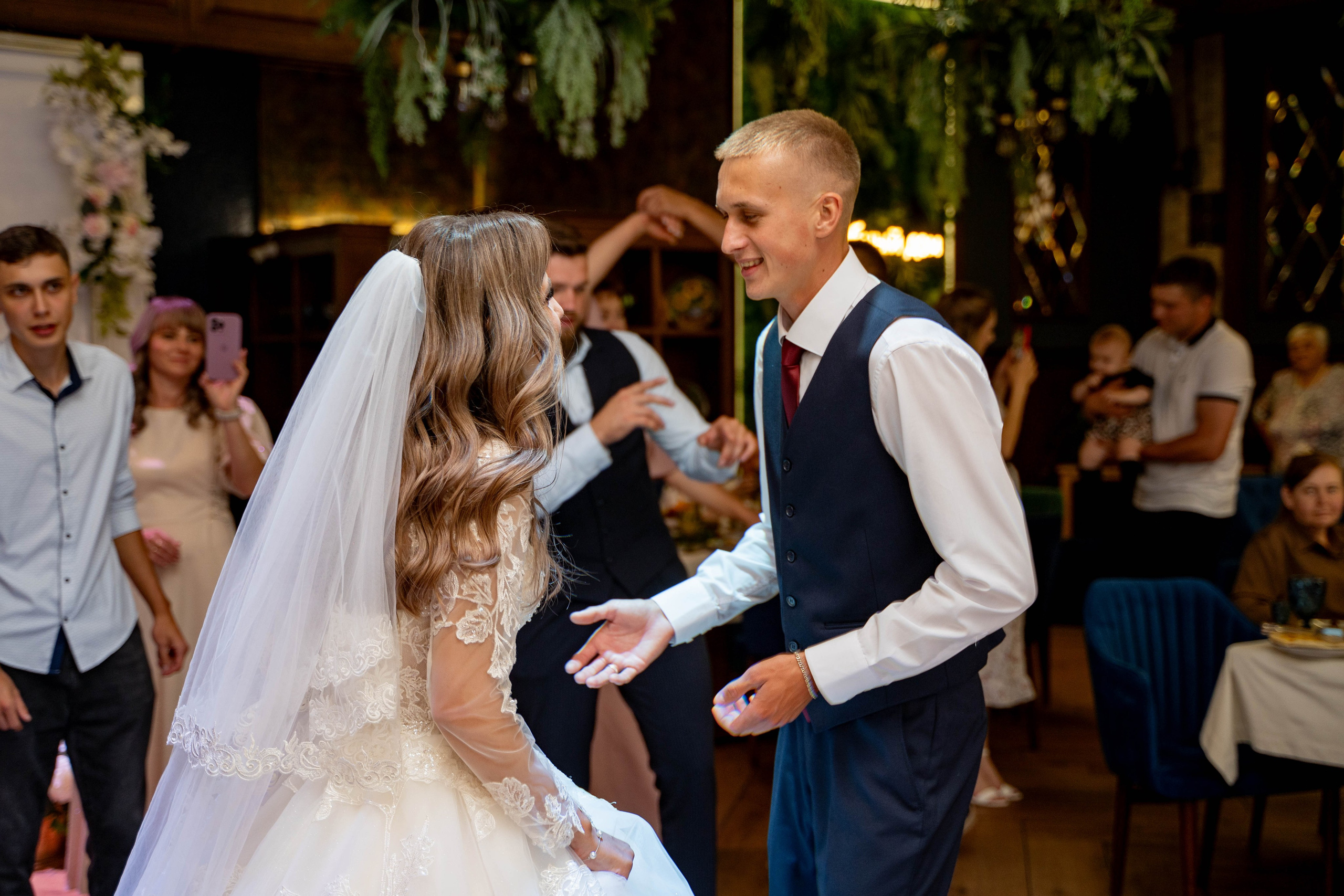 Данил и Анастасия. Видеосьемка, фотосьемка свадеб, юбилеев, утренников в Краснодарском кр