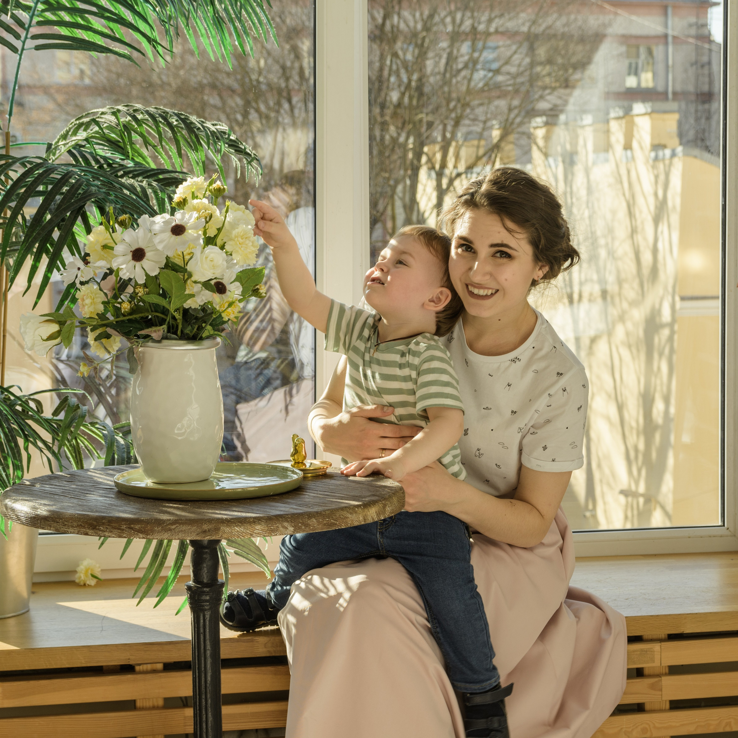 Семейные студийные фотосессии. Семейный и индивидуальный фотограф Life style в Санкт-Петербурге Мария