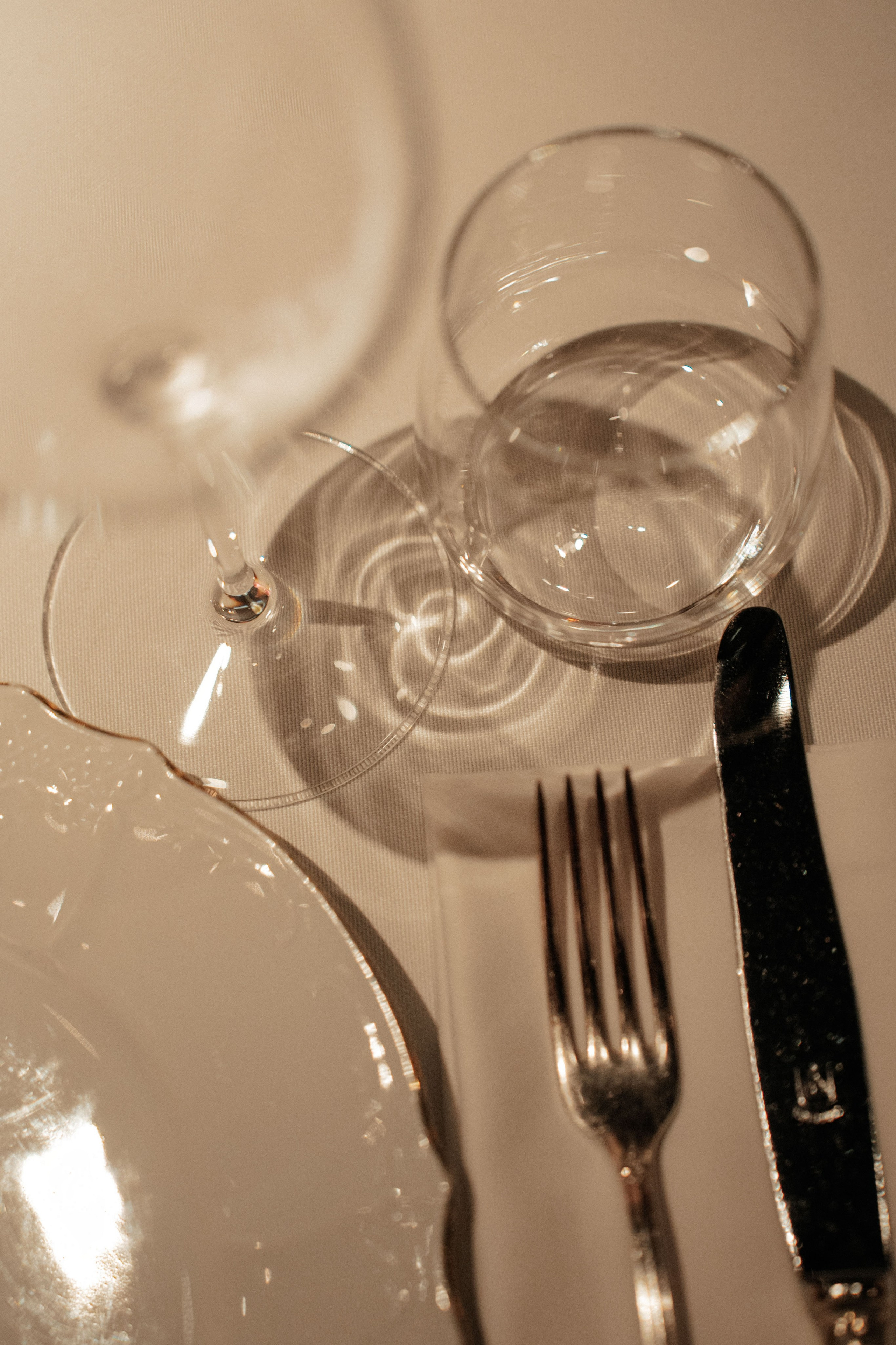 Свадебный ужин в кругу друзей/ ресторан Мина. Свадебный фотограф Москва Александра Аверкова