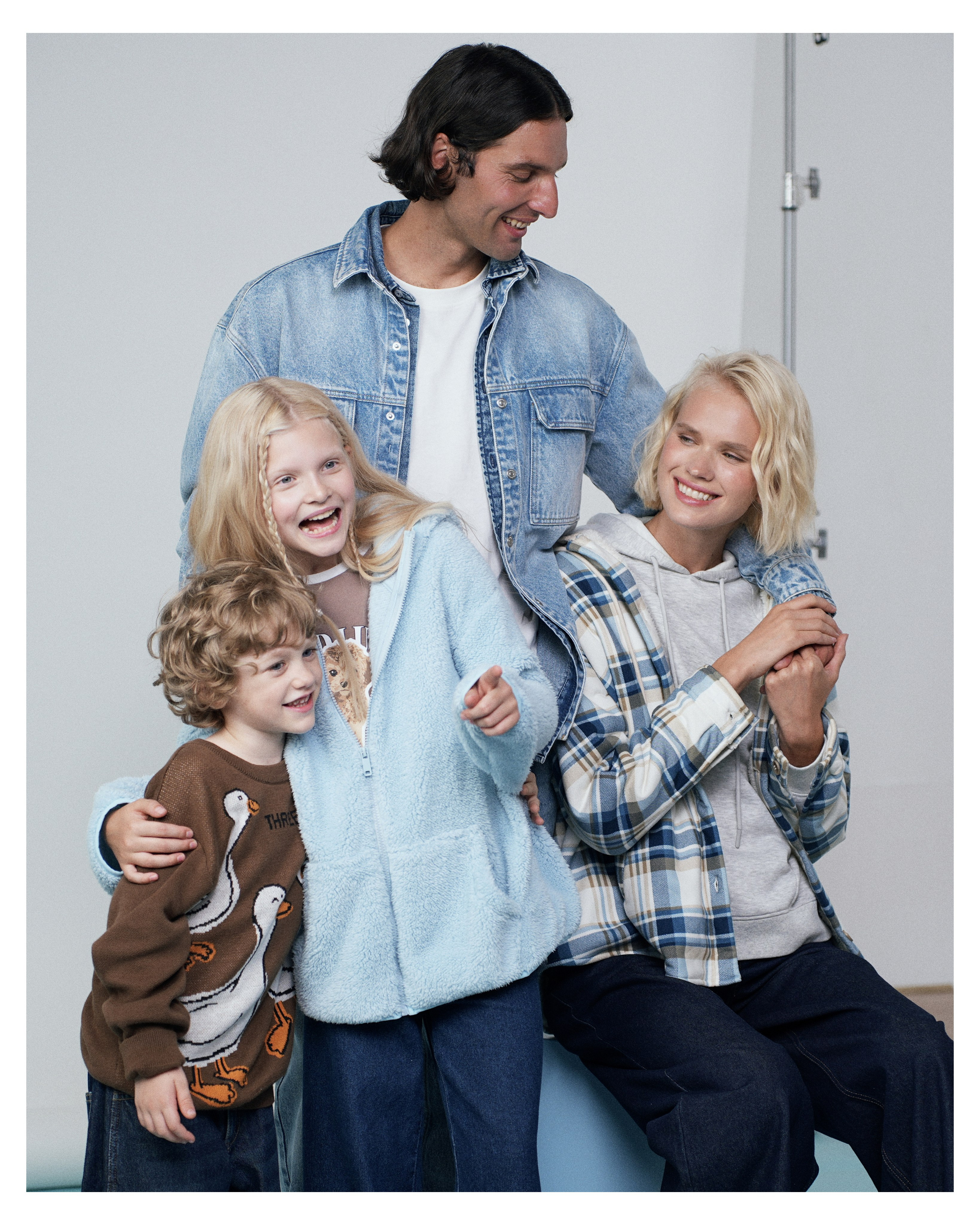 FUNDAY. ANNA — PHOTOGRAPHER