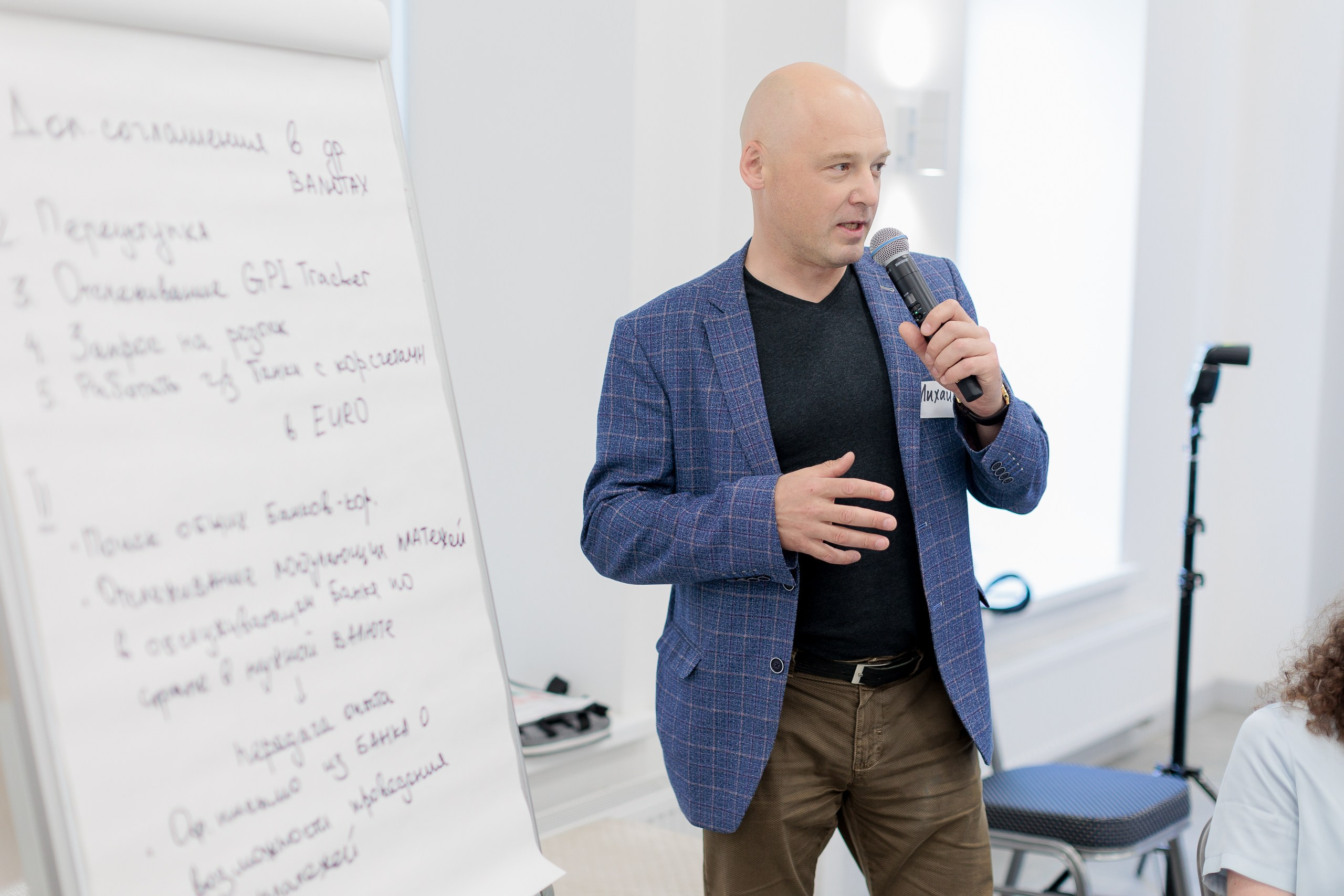 Фотограф для съемки награждения на корпоративной премии. Контент для бизнеса в Екатеринбурге Полдень Медиа