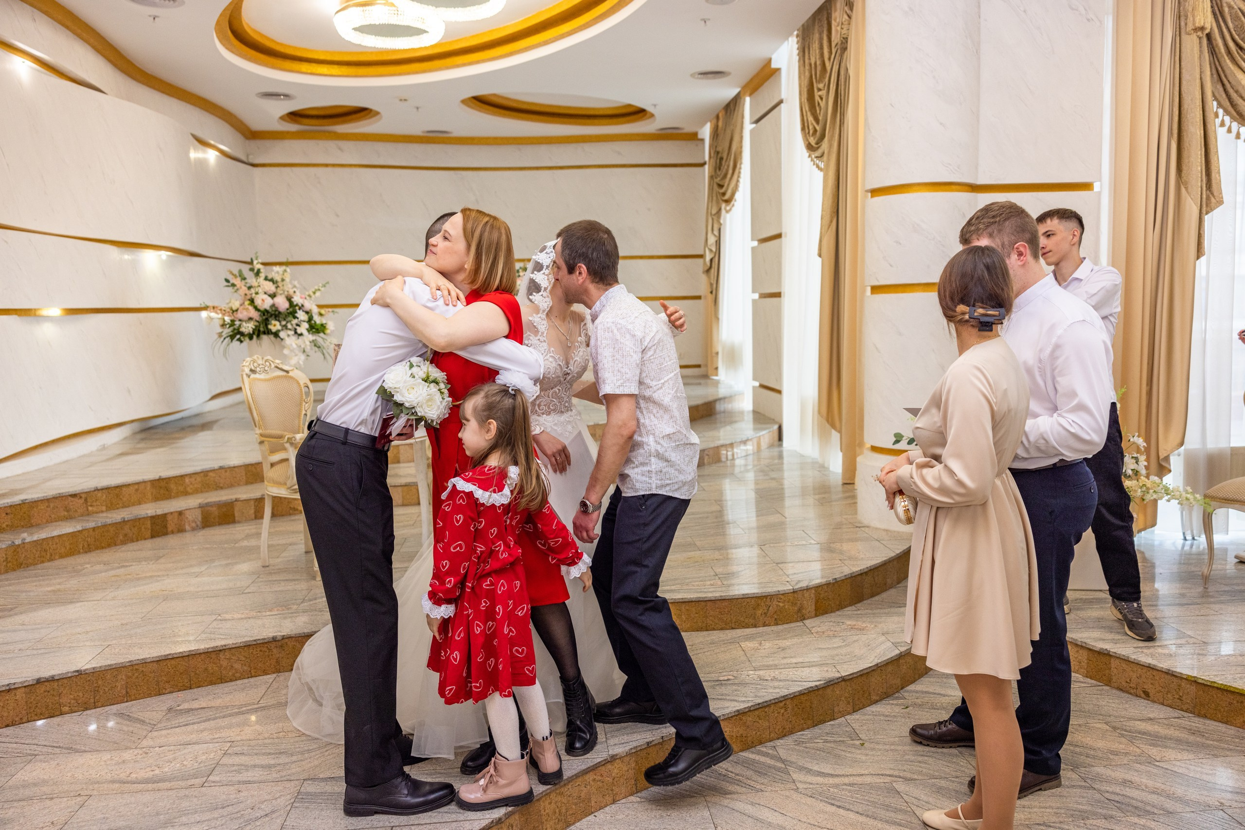 Пример одной свадьбы ЗАГС, ресторан. Фотограф в Туле Крупский АнДРей. Фотостудия «КАДР71» в Туле