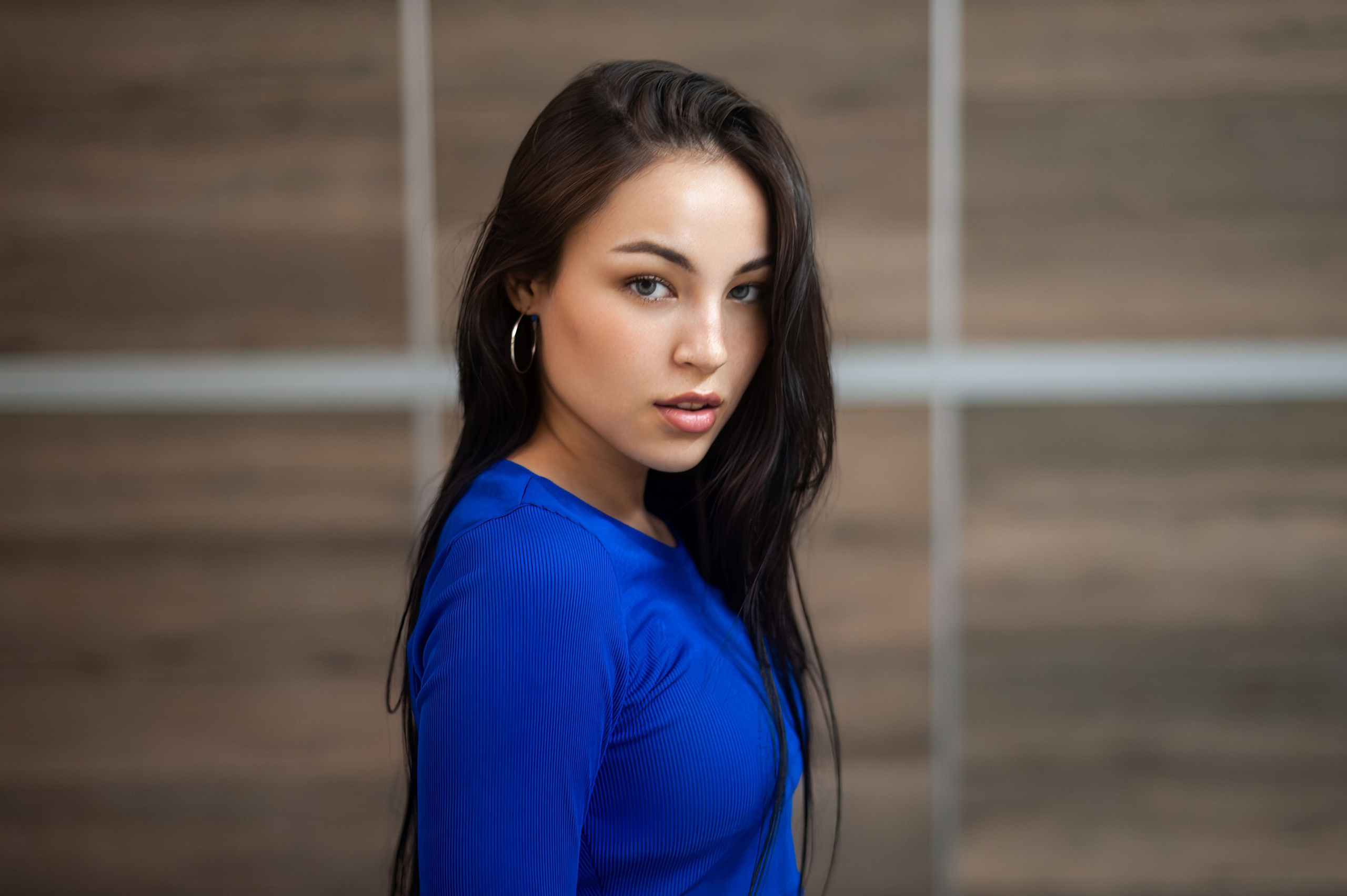 Диана в метро. Портретный креативный творческий фотограф в Казани Михаил Бушенев