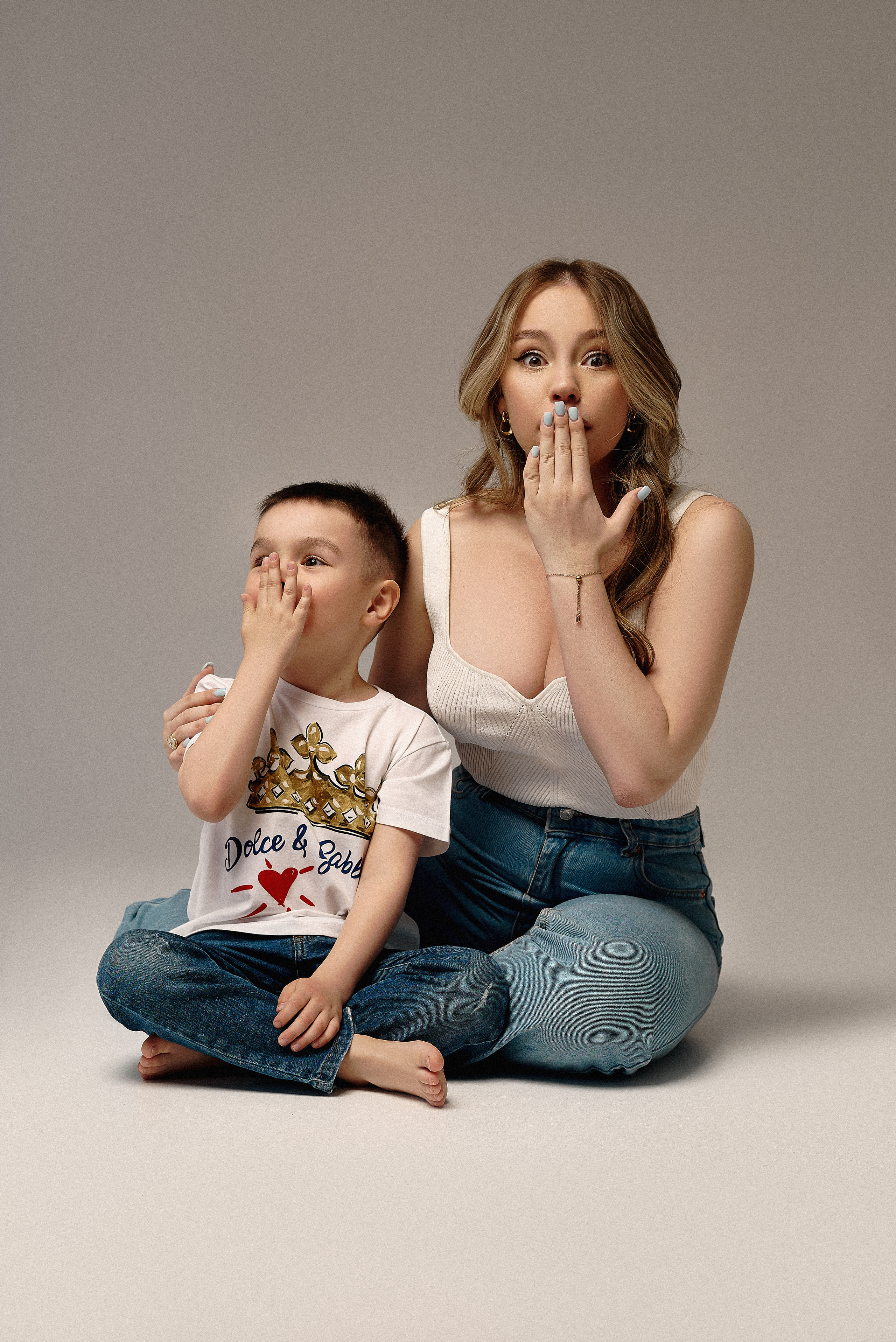 Gulya / Lera / Igor'. Главная