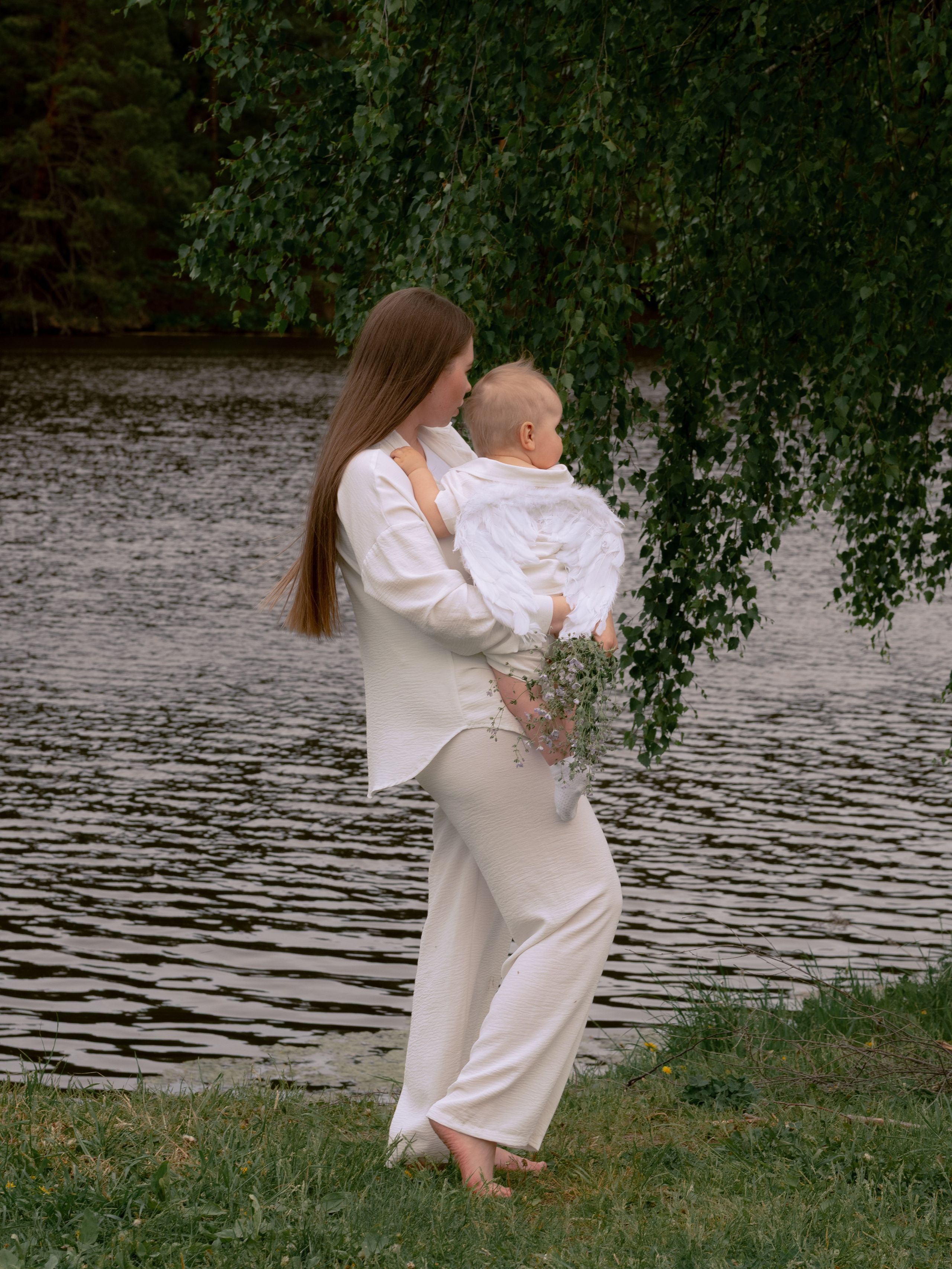 Маленький ангел среди большой непогоды. Рябова Ксения | Фотограф Белоярский район