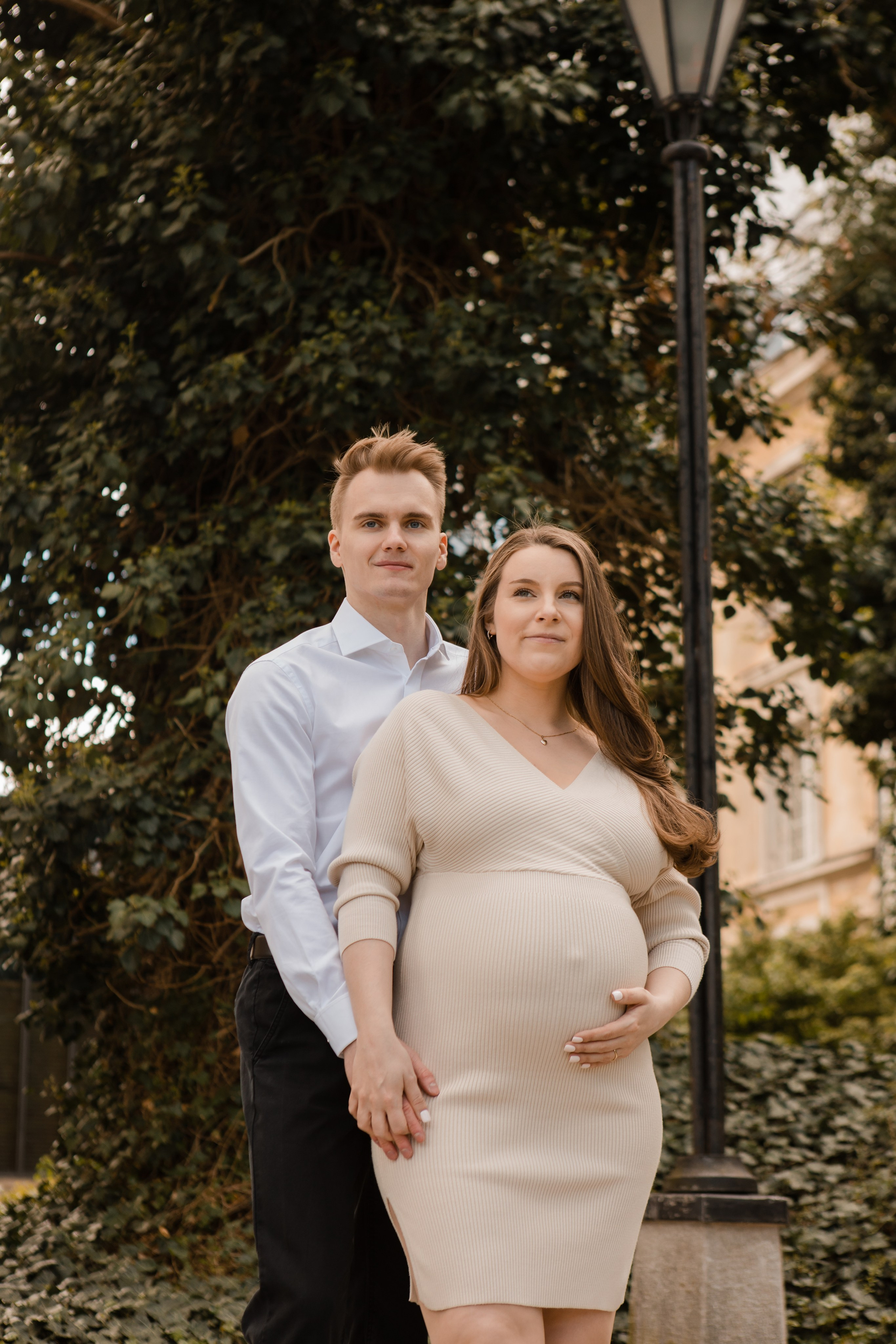 Семейная фотосессия Андрея и Марии. Видеосъемка и фотосъемка свадеб. Фотограф и оператор на свадьбу. Видеосъемка подкастов, собственная видео-фотостудии. Предметная фотосъемка