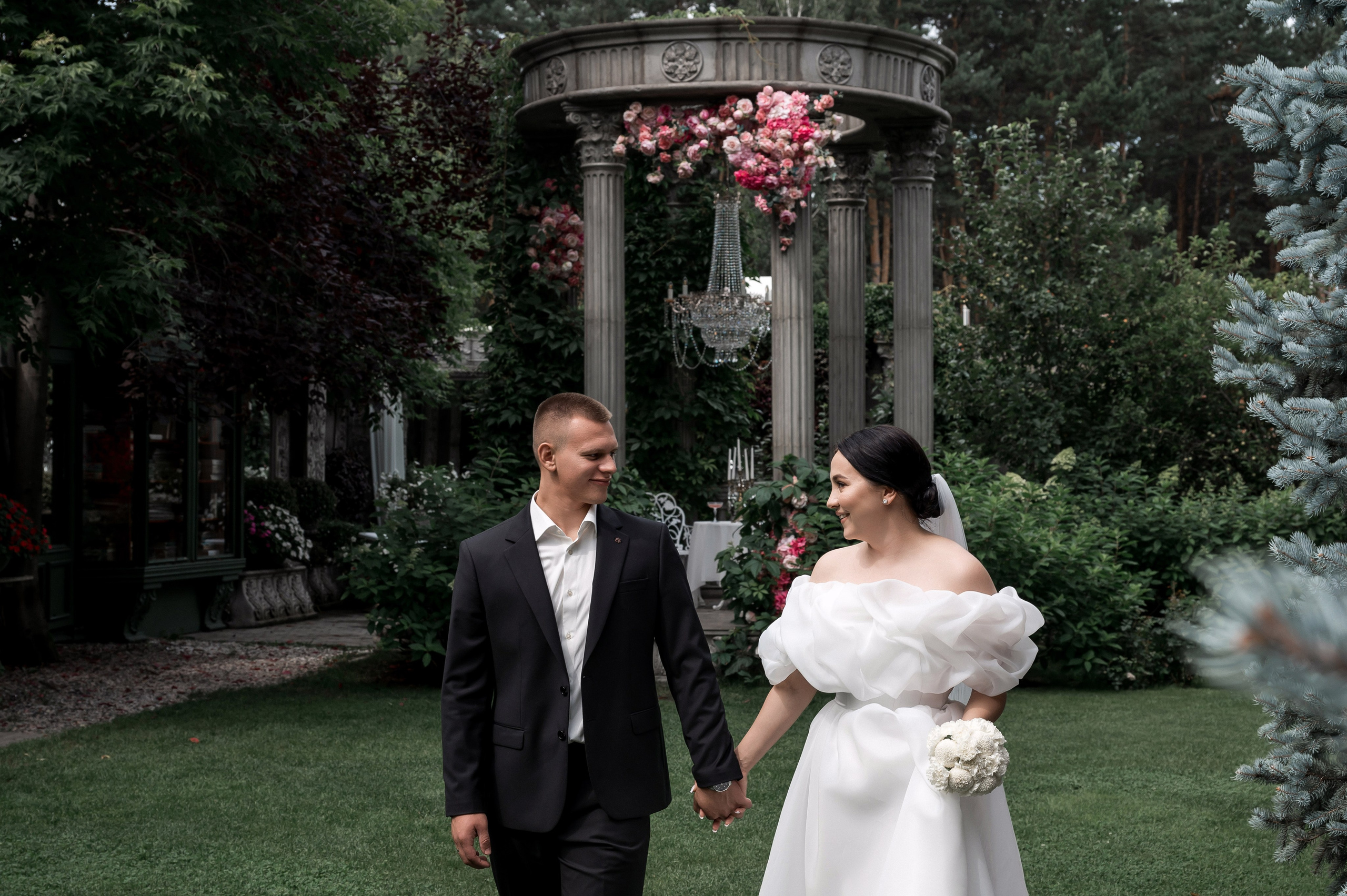 Илья и Елизавета 01.08.25. Свадебный фотограф в Новосибирске. Александра Верхушина