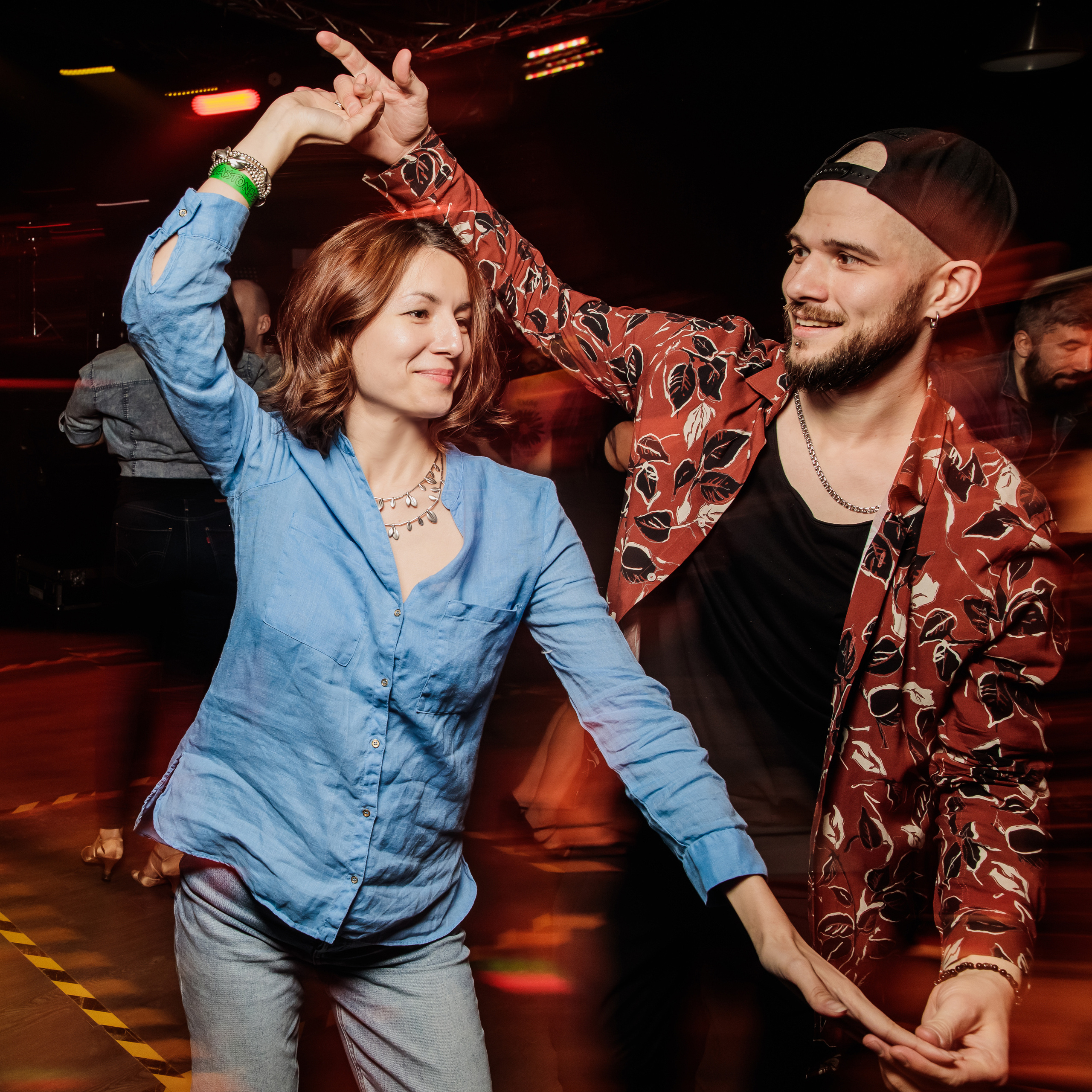 О ТАНЦАХ. Свадебный и семейный фотограф в Москве Анастасия Карасева