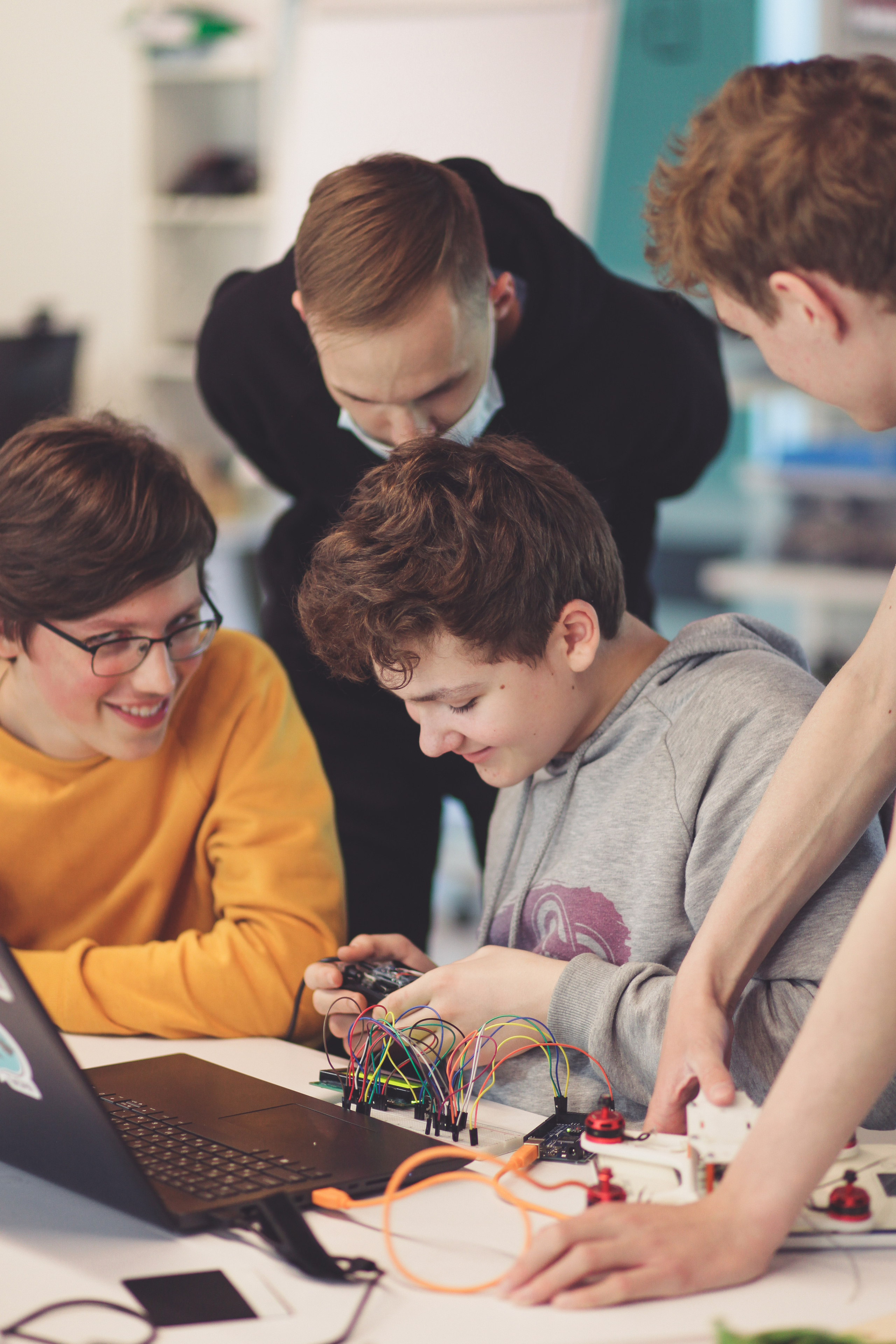 Для Детского технопарка КванториумПсков. Свадебный фотограф в Пскове и Санкт-Петербурге | Анна Голикова