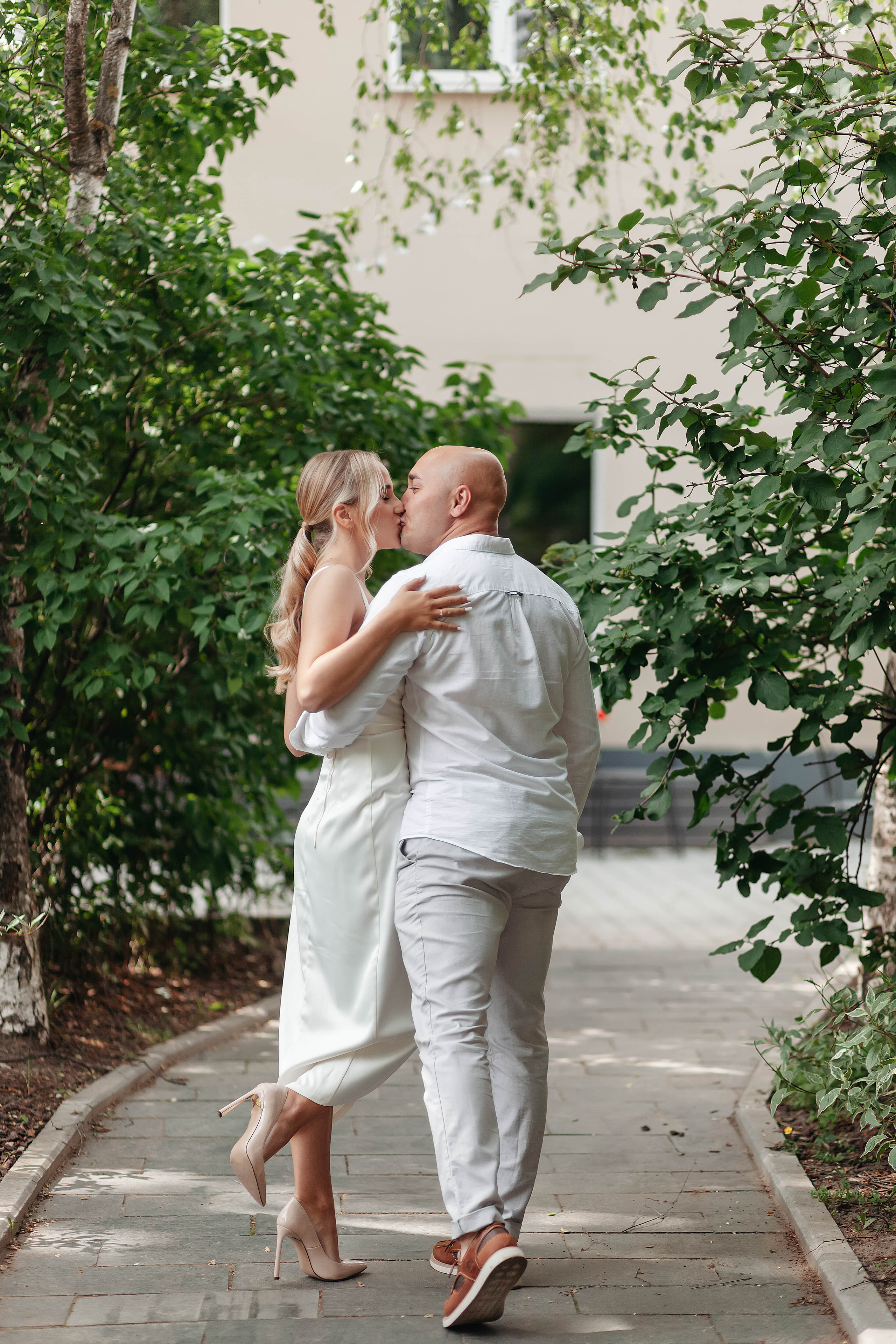 Александра и Илья. Свадебный фотограф в Пскове и Санкт-Петербурге | Анна Голикова