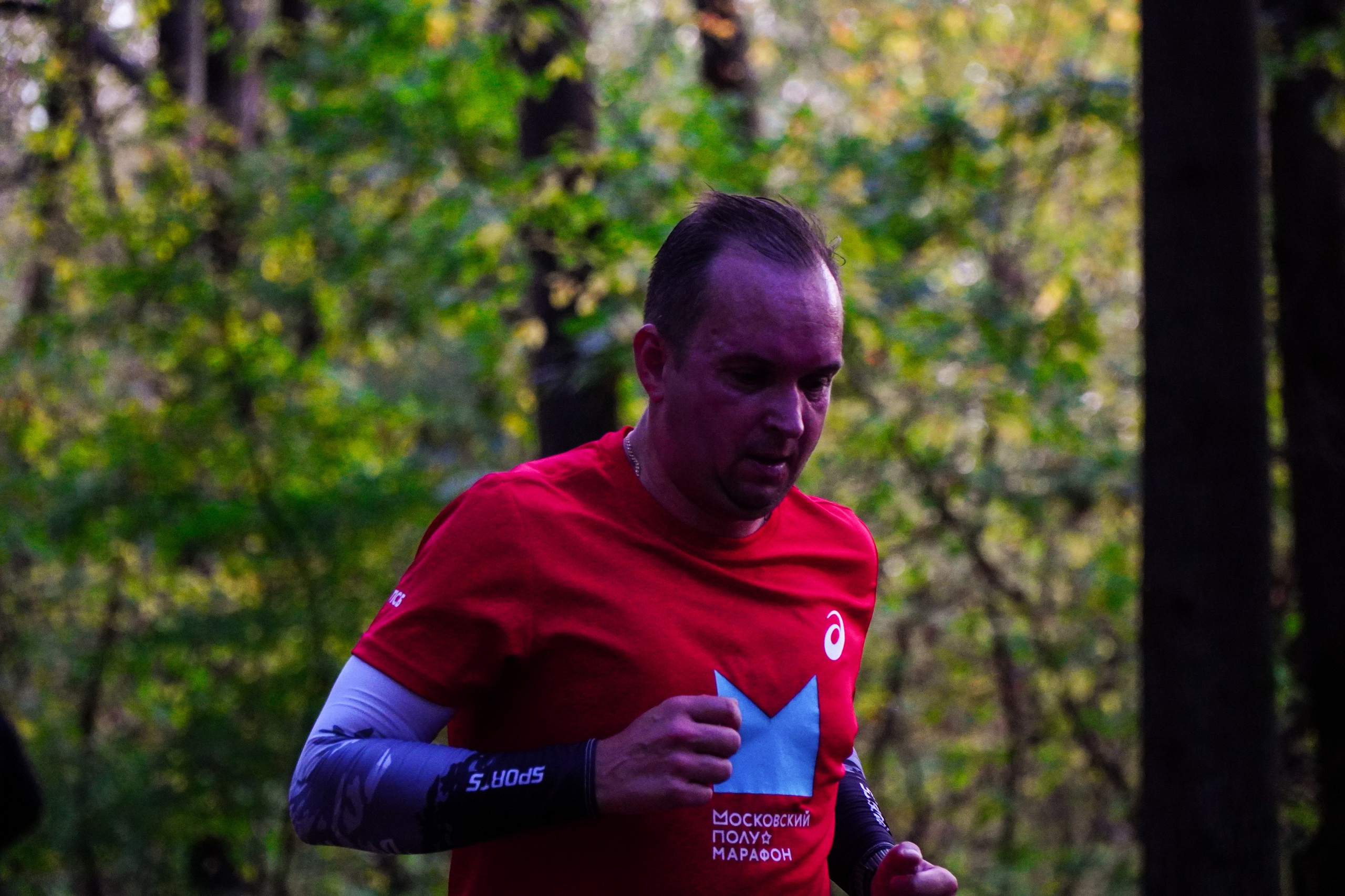 Backyard Ultra Moscow 2024. Роман Капилюшов. Бег. Фото. Видео. г. Люберцы