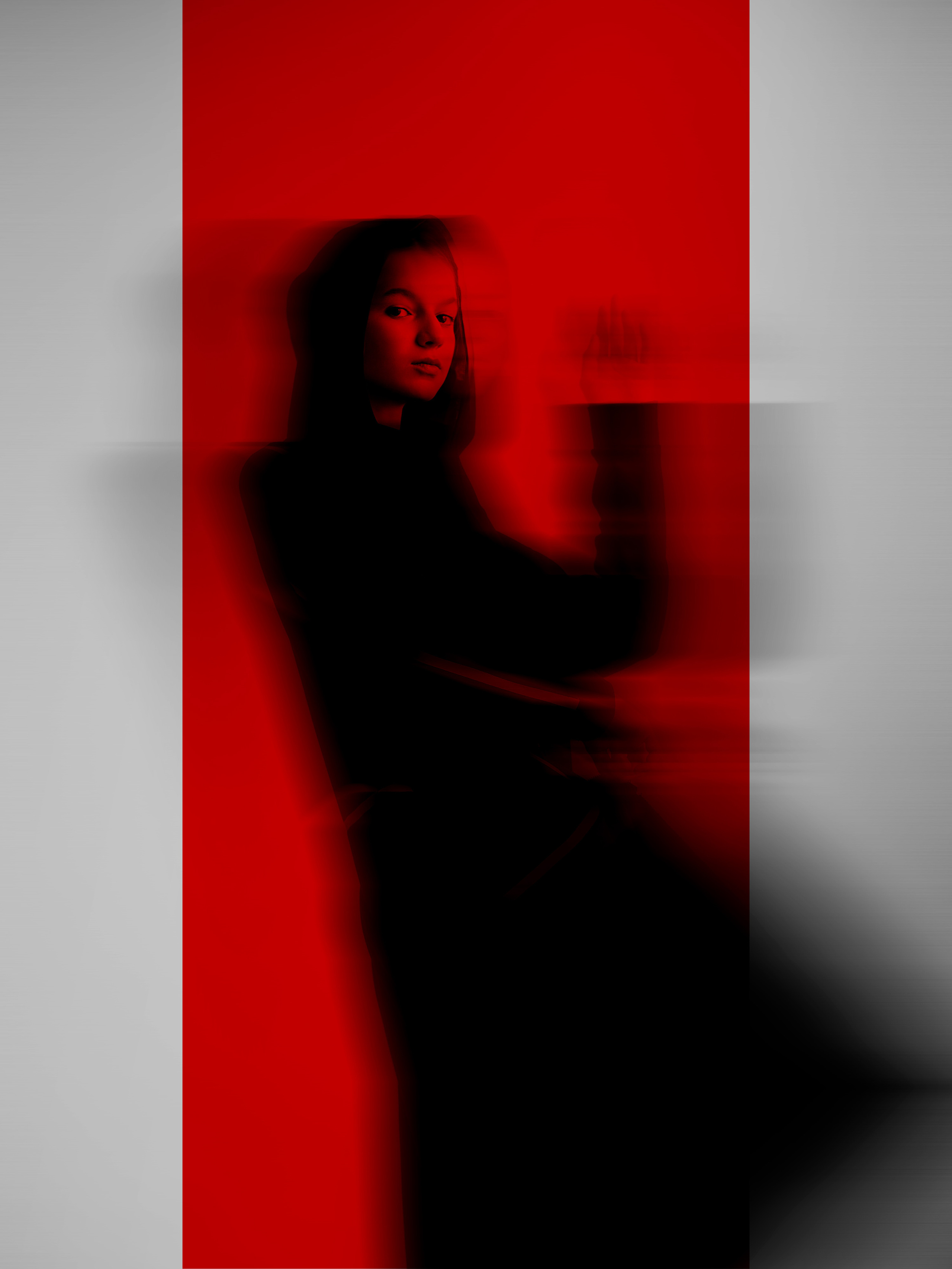 R.E.M. Студийный, семейный, свадебный, фэшн и ню фотограф в Астрахани, производство выпускных альбомов. Руслан Кондрашин