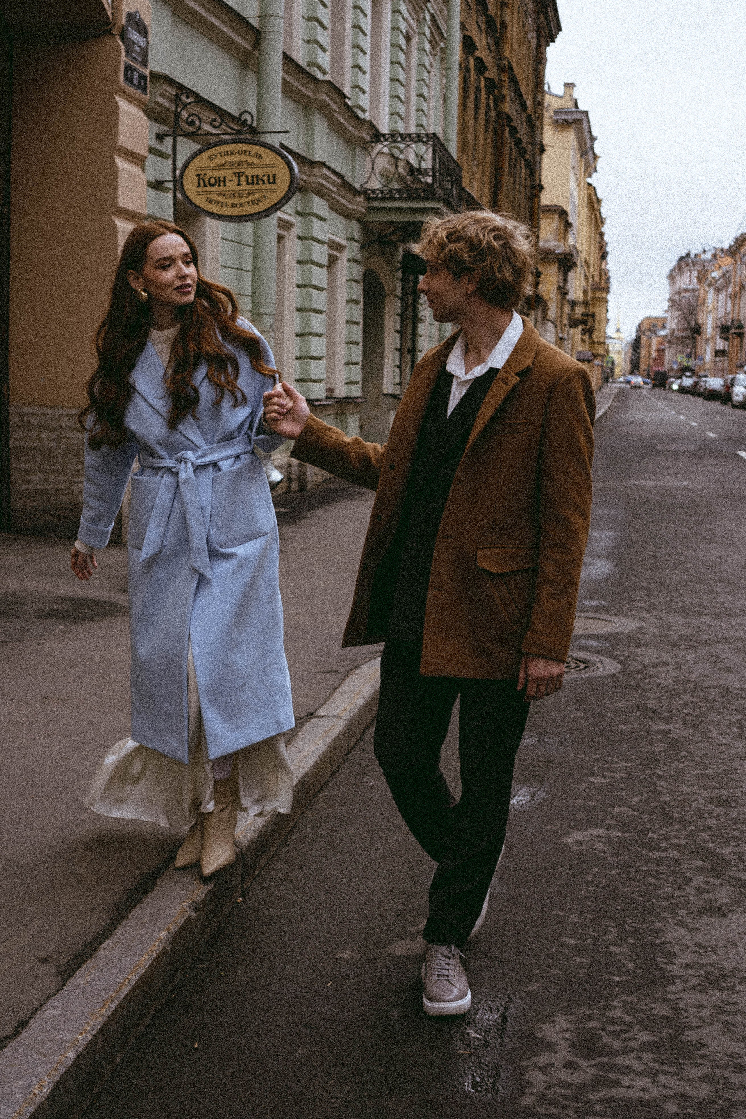 СВАДЕБНАЯ ПРОГУЛКА ПО ПЕТРОГРАДКЕ ВЕСНОЙ (ФОТОСЕССИИЯ ПАРЫ СВАДЕБНАЯ). Профессиональный фотограф, Санкт-Петербург — Виктория Богомолова