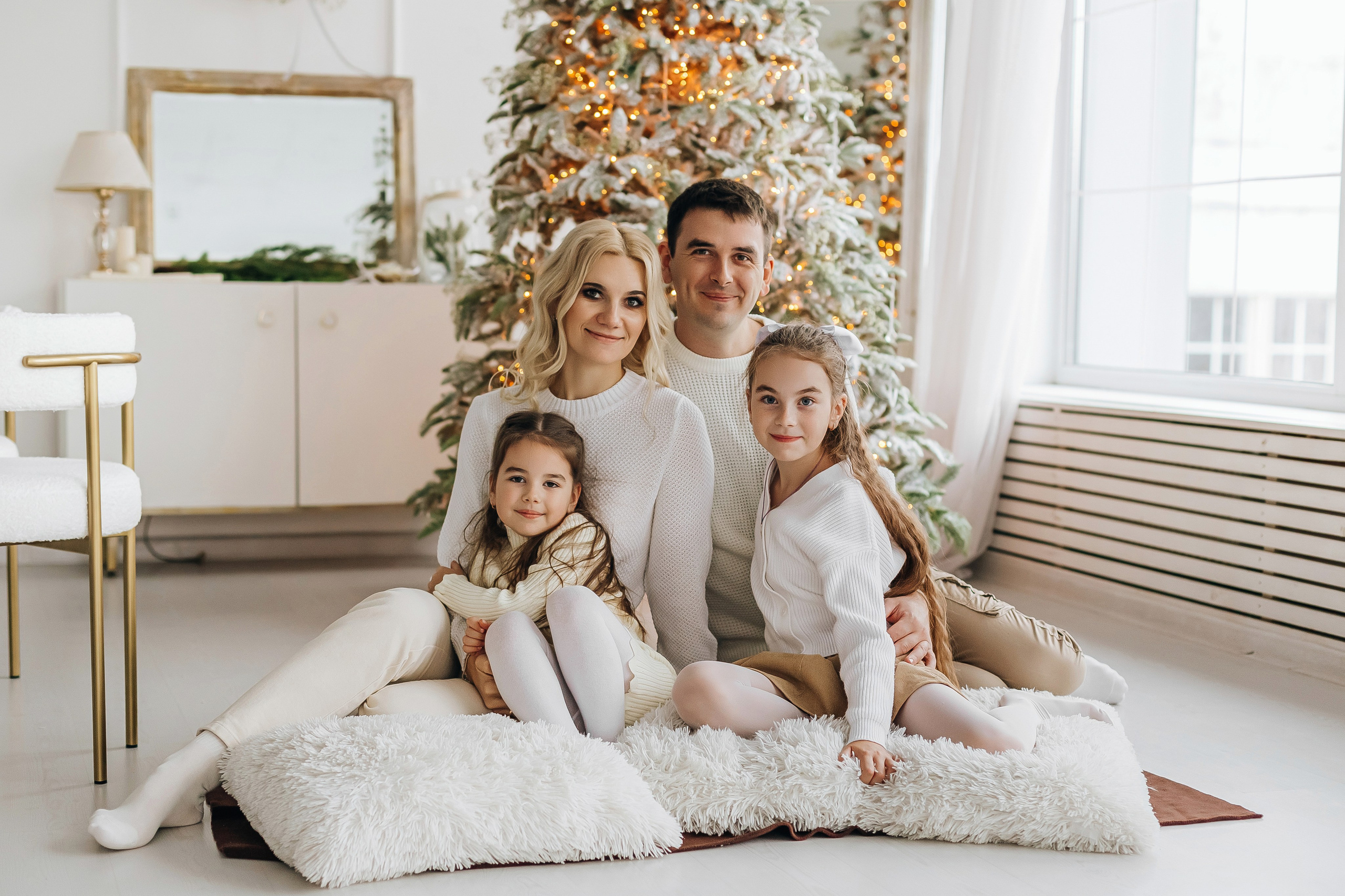 Семейная новогодняя фотосессия. Портретный и семейный фотограф в Минске