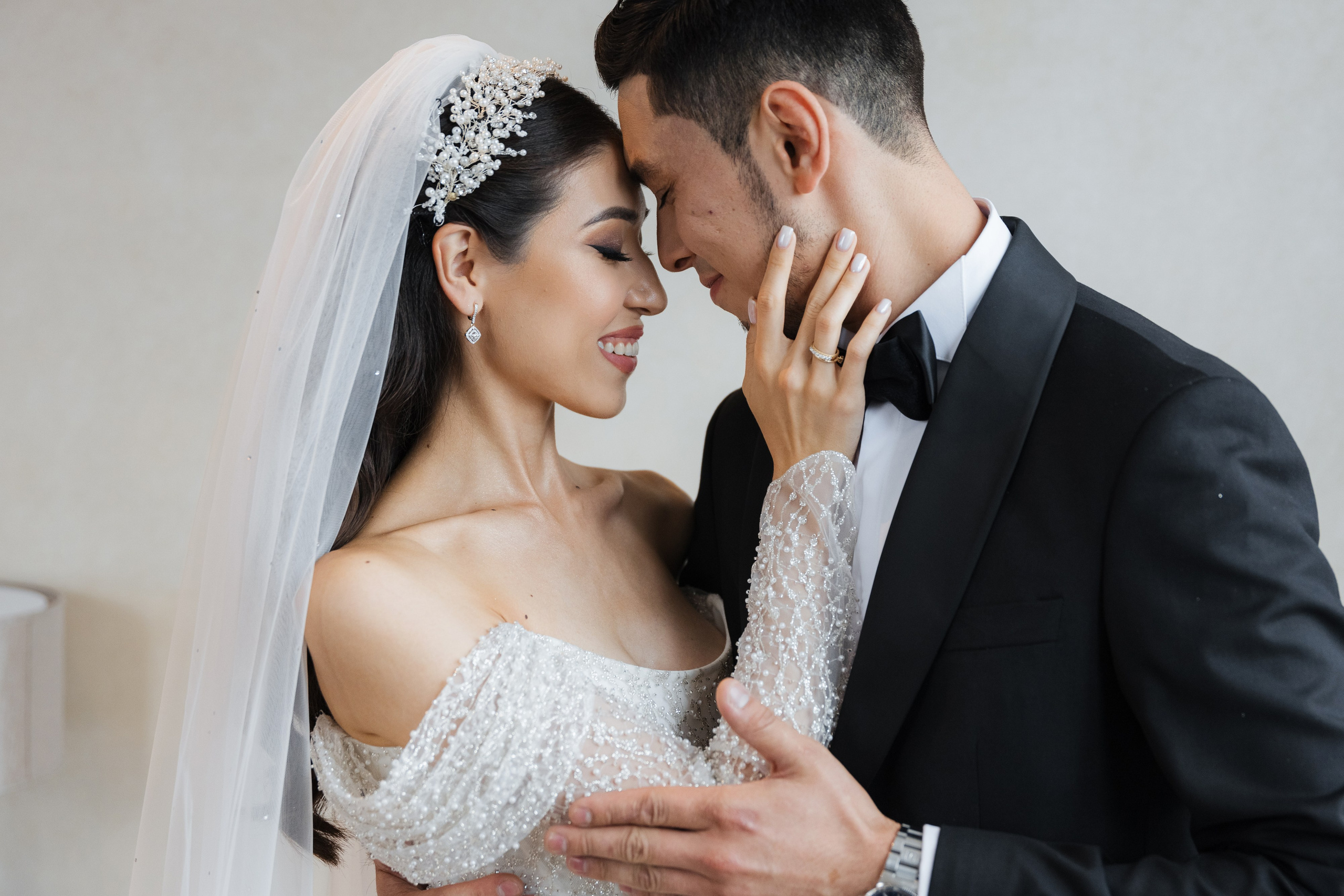 Акрам и Азиза