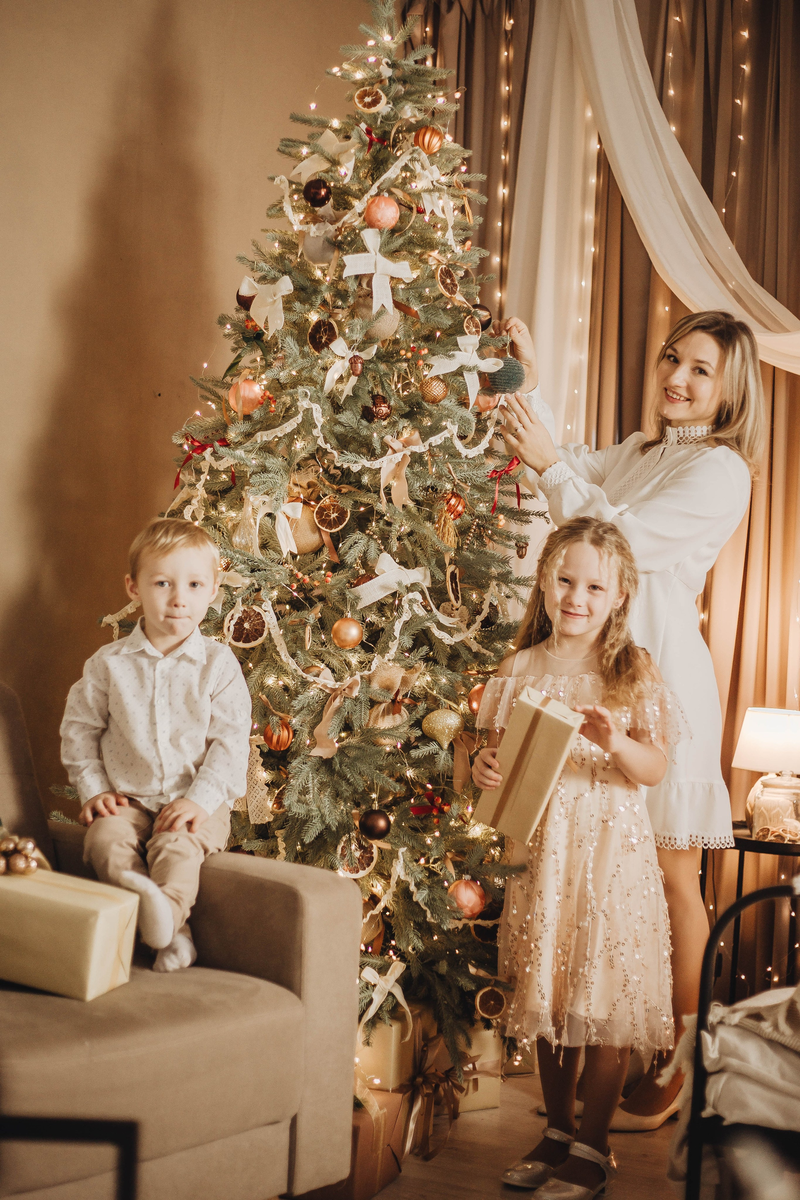 Аня с детьми новый год!. Фотограф Светлана Столярова Воскресенск