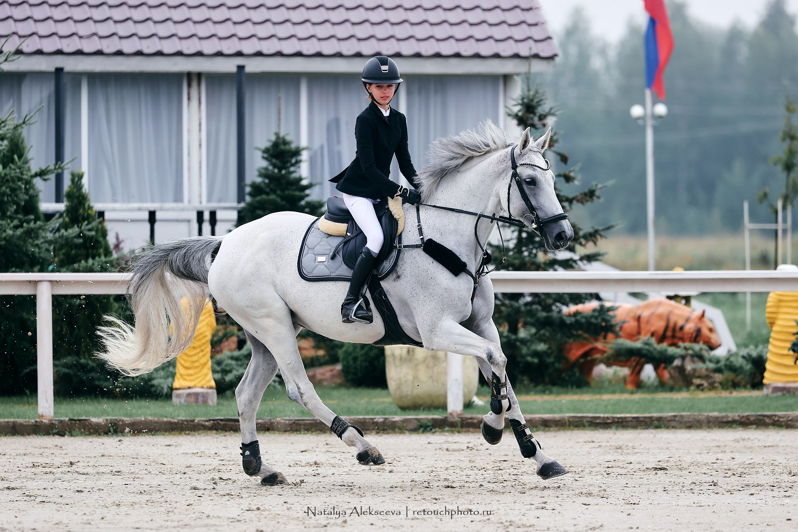 Лично-Командное Первенство России по конкуру, КСК Конаковские конюшни | 08'2023. Репортажный фотограф и ретушер в Москве Наталья Алексеева
